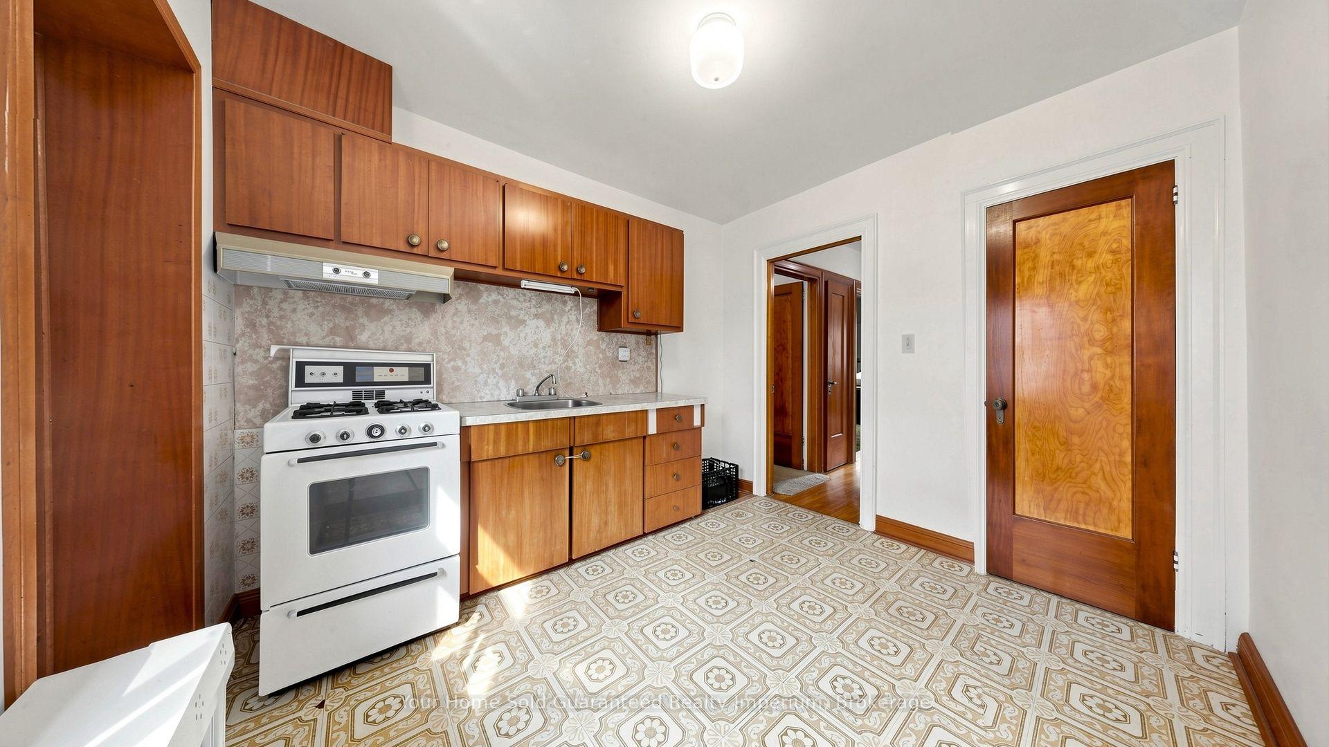 Photo 40 of 535 Soudan Avenue, Toronto, Mount Pleasant East — HOMEH