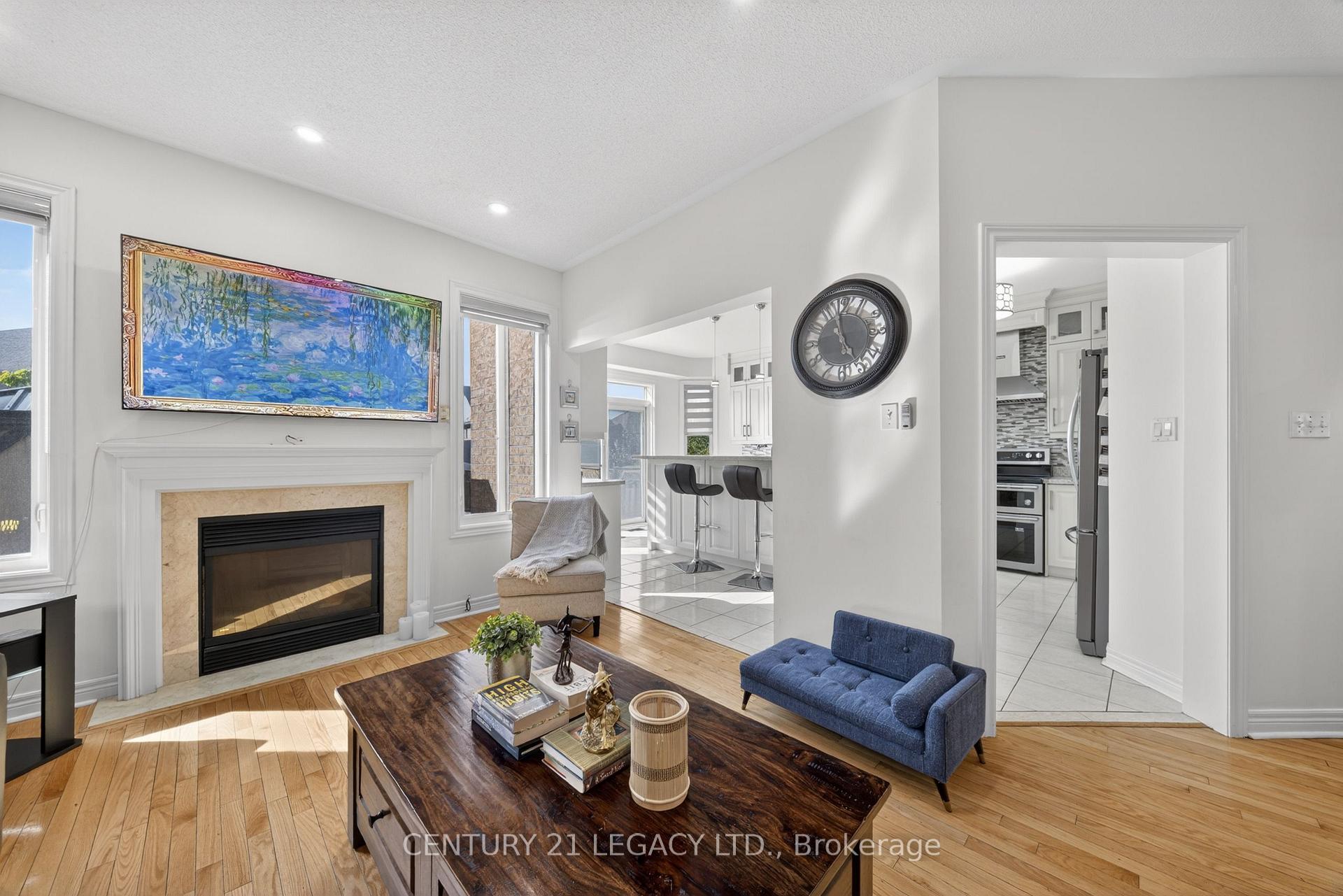 Photo 11 of 12 Aria Lane, Brampton, Bramalea North Industrial — HOMEH
