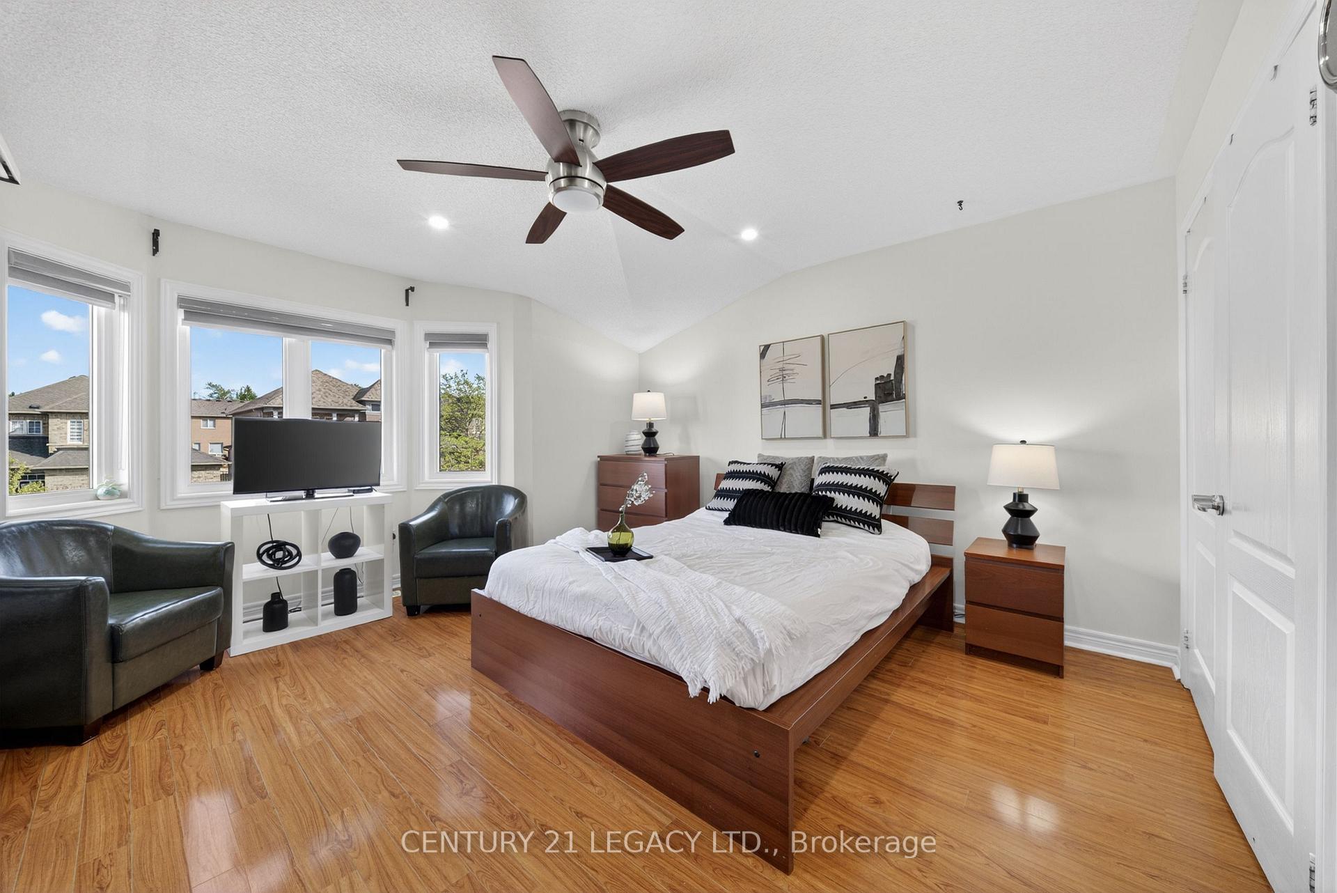 Photo 30 of 12 Aria Lane, Brampton, Bramalea North Industrial — HOMEH