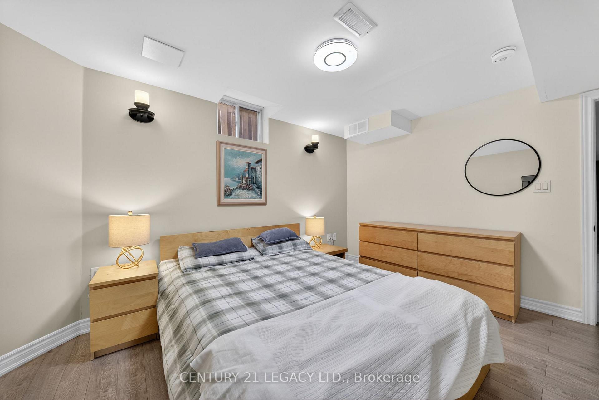 Photo 41 of 12 Aria Lane, Brampton, Bramalea North Industrial — HOMEH