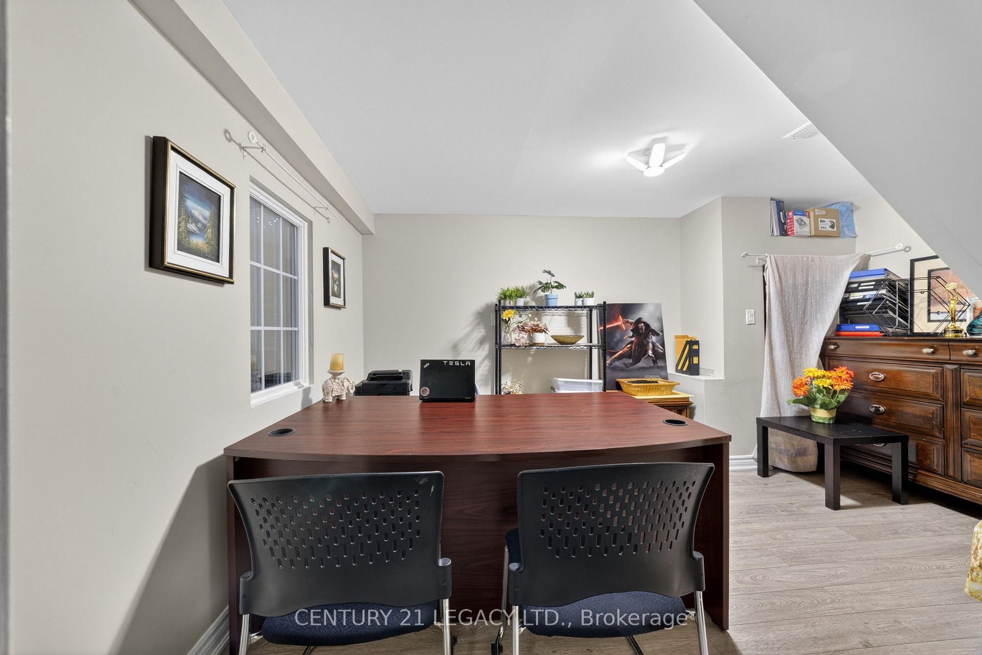 Photo 42 of 12 Aria Lane, Brampton, Bramalea North Industrial — HOMEH