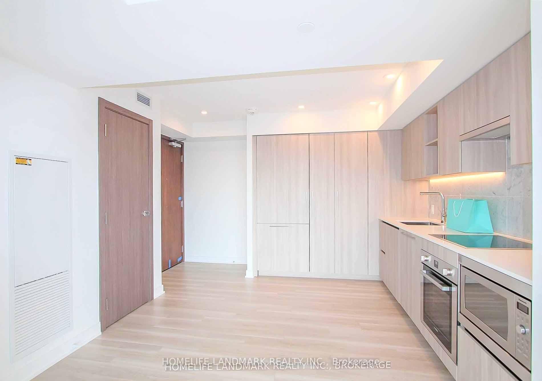 Photo 5 of Unit 1711, 19 Bathurst Street, Toronto, Waterfront Communities — HOMEH