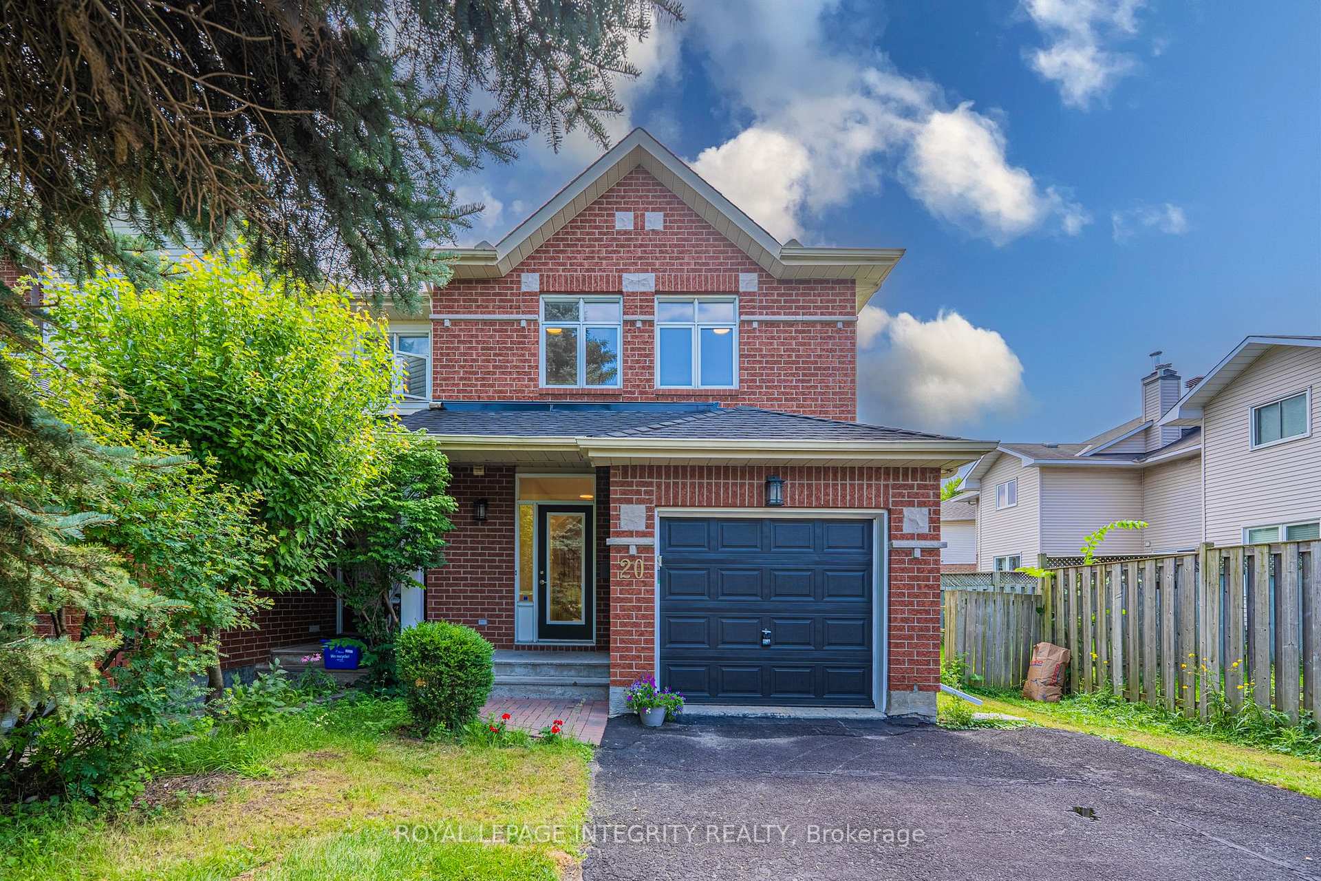 Photo 1 of 20 Redding Way, Ottawa, Centrepointe — HOMEH