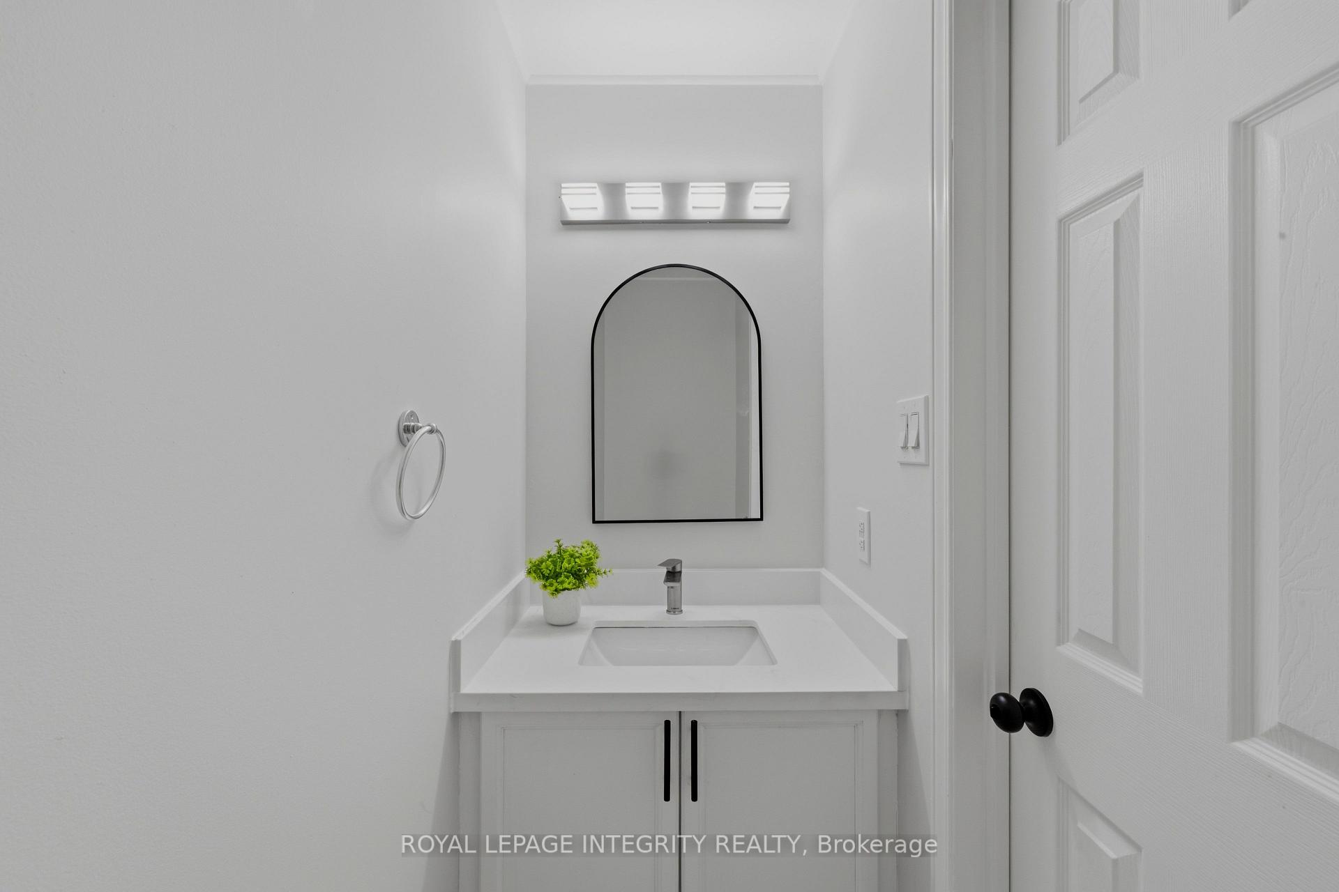 Photo 5 of 20 Redding Way, Ottawa, Centrepointe — HOMEH