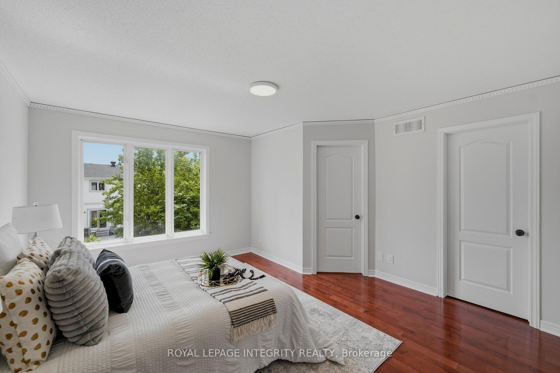 Photo 18 of 20 Redding Way, Ottawa, Centrepointe — HOMEH