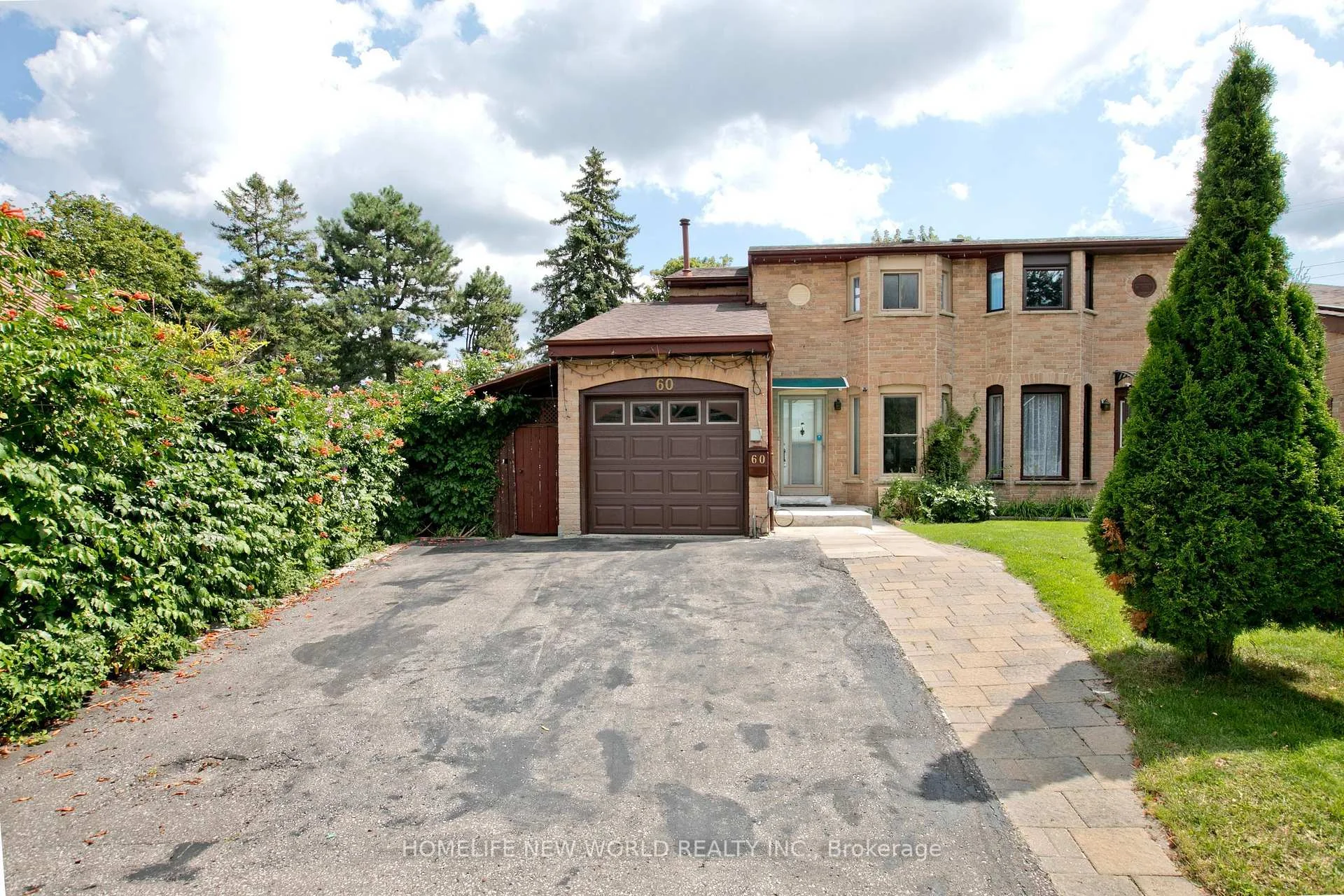 Photo 2 of 60 James Park Square, Scarborough, Milliken — HOMEH