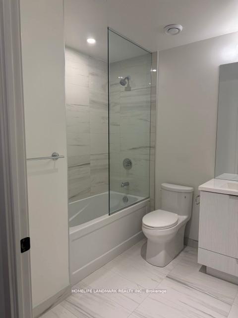 Photo 7 of Unit 2212, 8 Interchange Way, Vaughan, Vaughan Corporate Centre — HOMEH