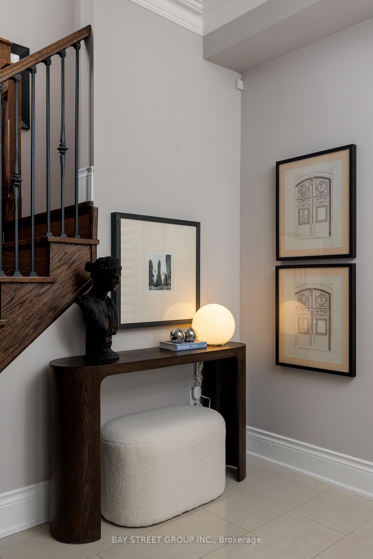 Photo 3 of 68 Foshan Avenue, Markham, Berczy — HOMEH