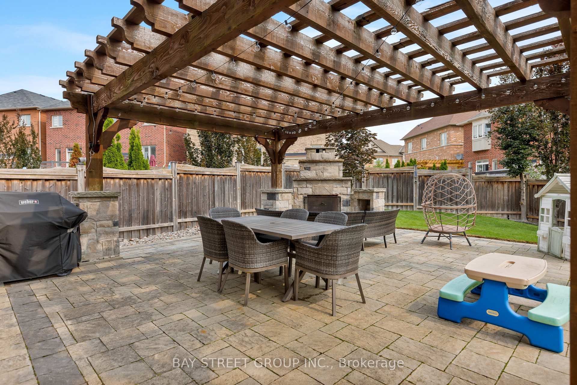 Photo 22 of 68 Foshan Avenue, Markham, Berczy — HOMEH