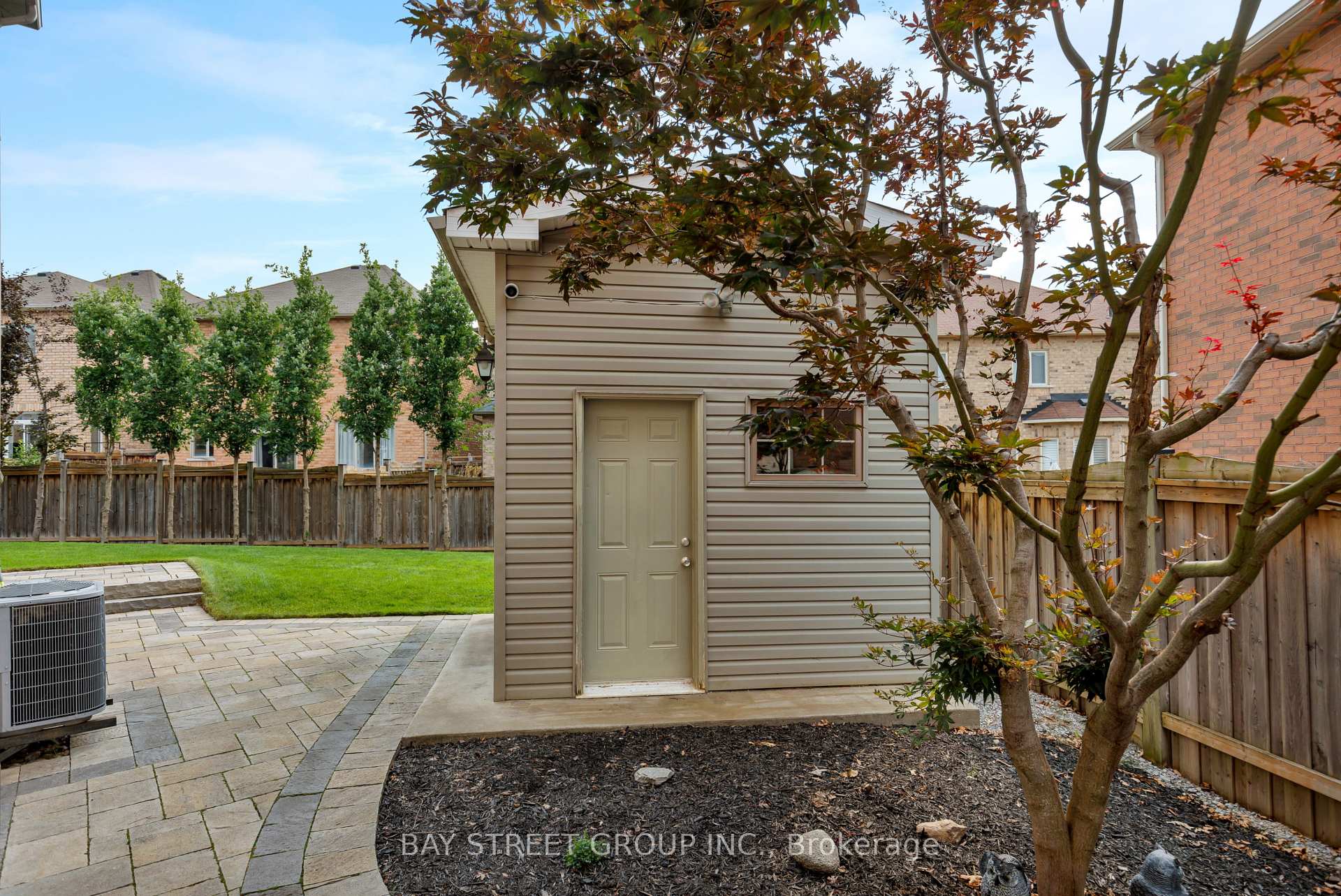 Photo 25 of 68 Foshan Avenue, Markham, Berczy — HOMEH