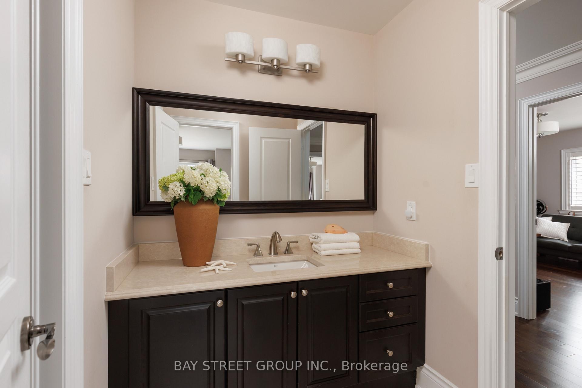 Photo 40 of 68 Foshan Avenue, Markham, Berczy — HOMEH