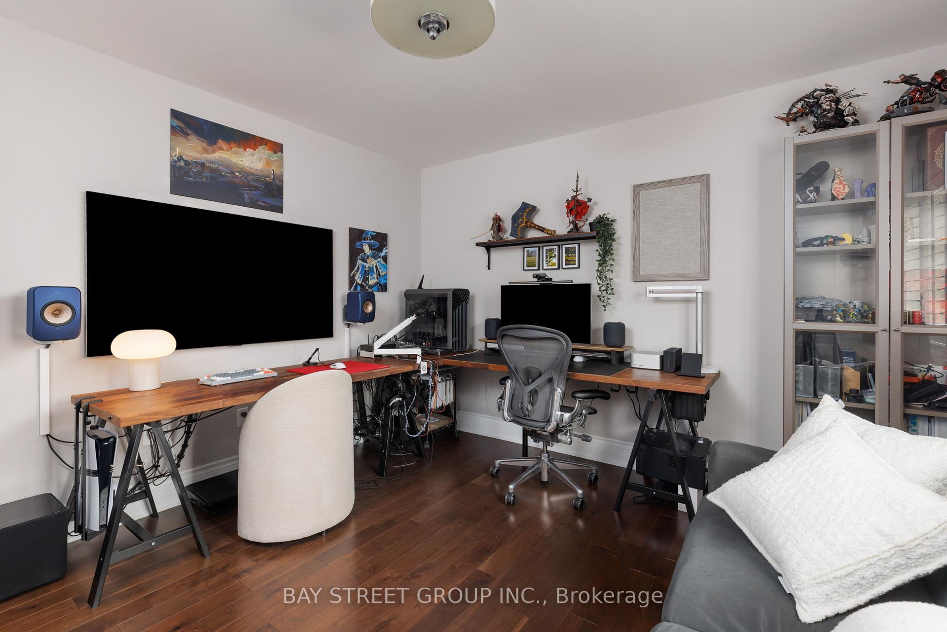 Photo 45 of 68 Foshan Avenue, Markham, Berczy — HOMEH