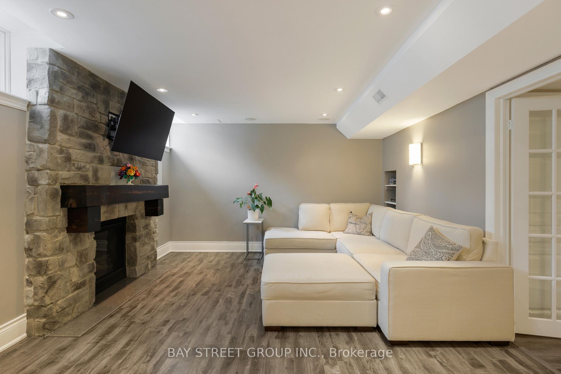 Photo 47 of 68 Foshan Avenue, Markham, Berczy — HOMEH