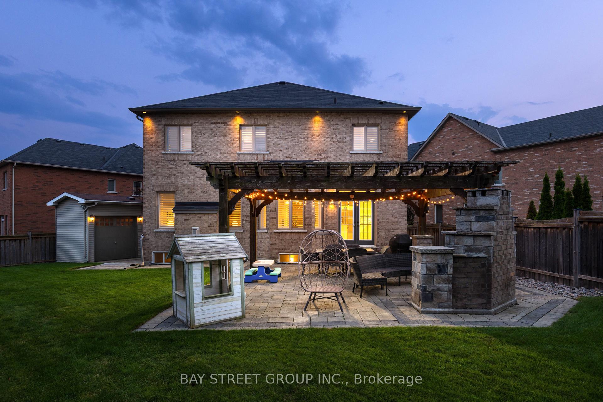 Photo 52 of 68 Foshan Avenue, Markham, Berczy — HOMEH
