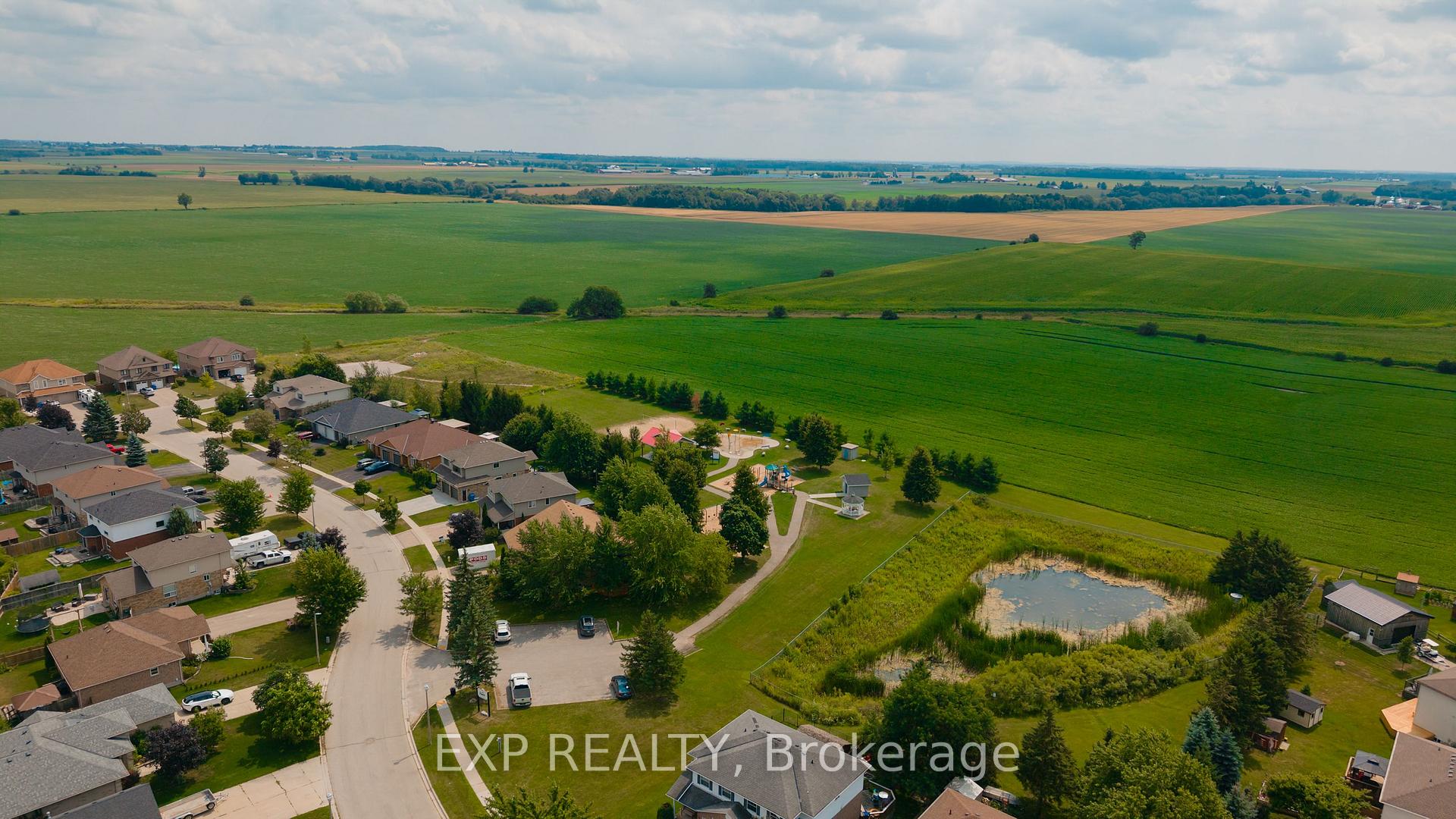 Photo 39 of 11 Maple Street, Mapleton, Rural Mapleton — HOMEH