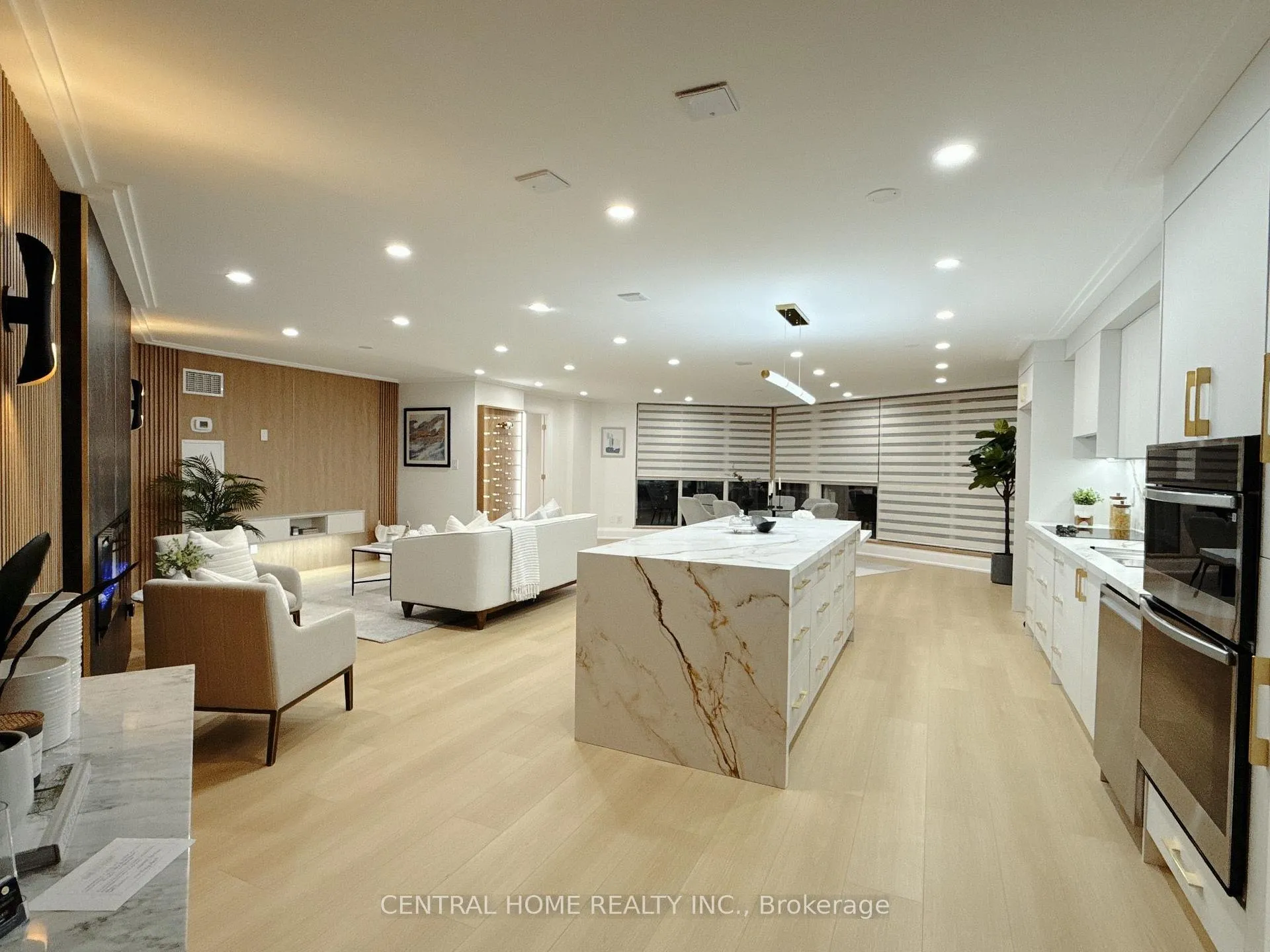 Photo 26 of Unit 302, 85 Skymark Drive, North York, Hillcrest Village — HOMEH