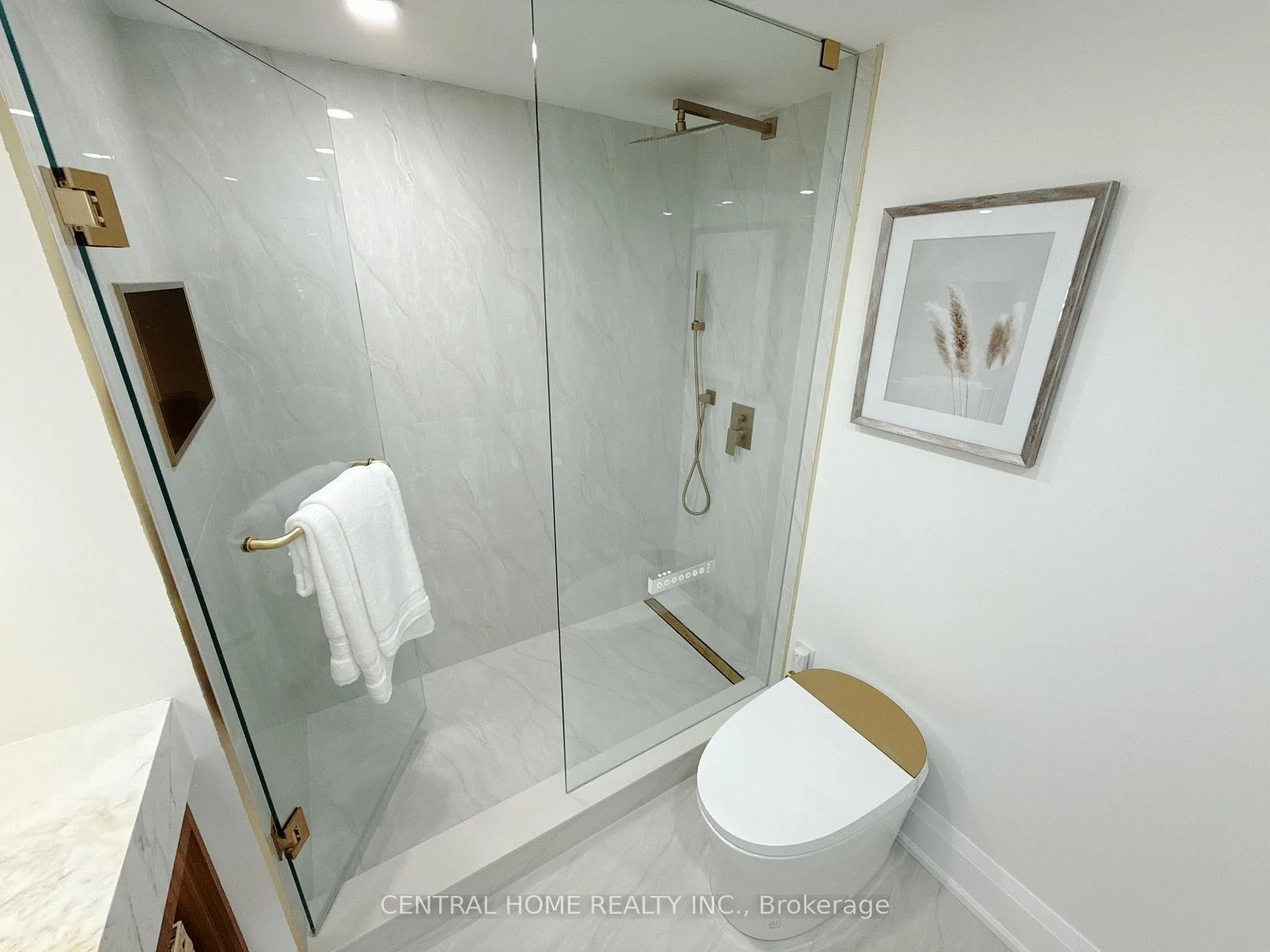 Photo 31 of Unit 302, 85 Skymark Drive, North York, Hillcrest Village — HOMEH