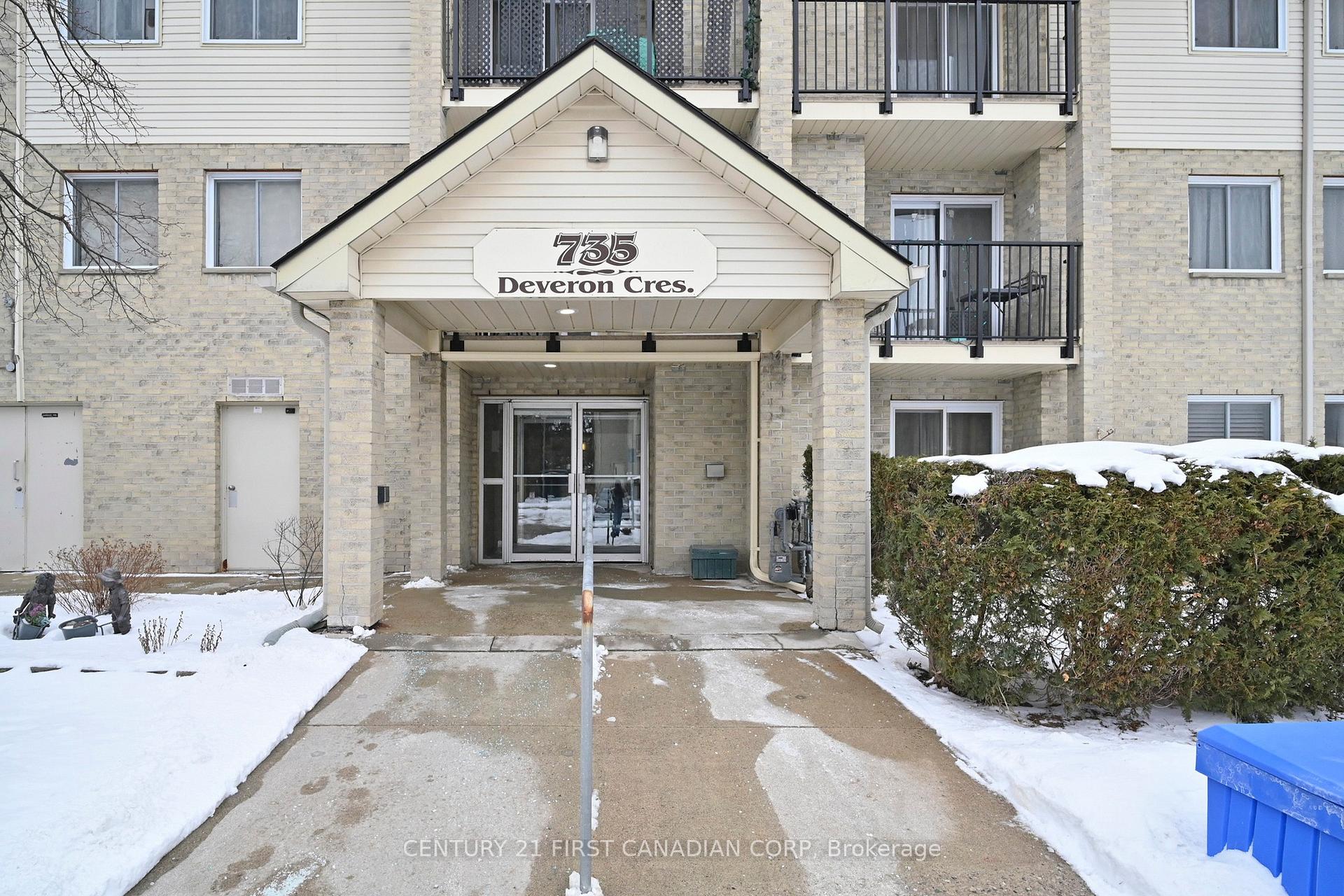 Photo 4 of Unit 319, 735 Deveron Crescent, London, South T — HOMEH