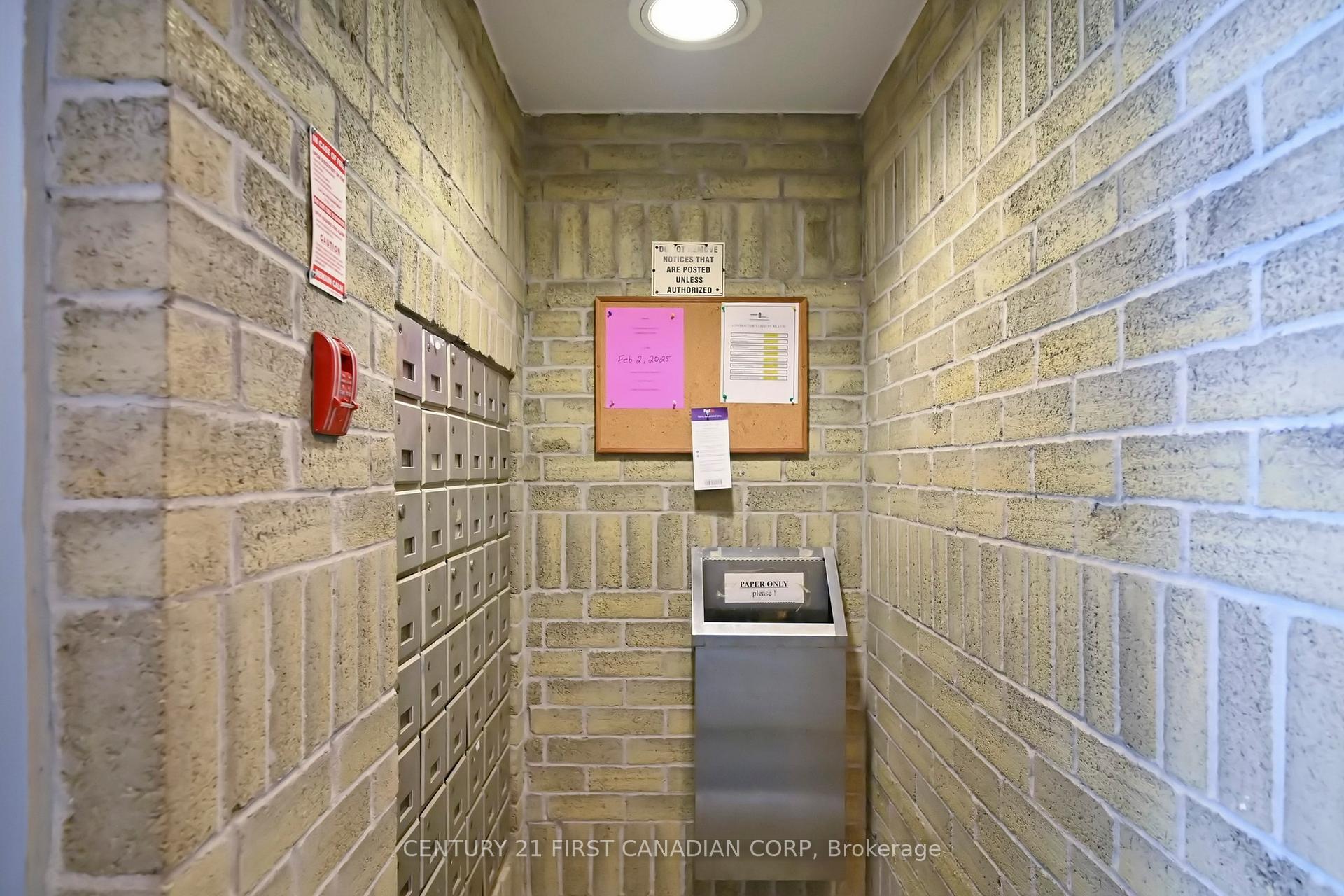 Photo 6 of Unit 319, 735 Deveron Crescent, London, South T — HOMEH