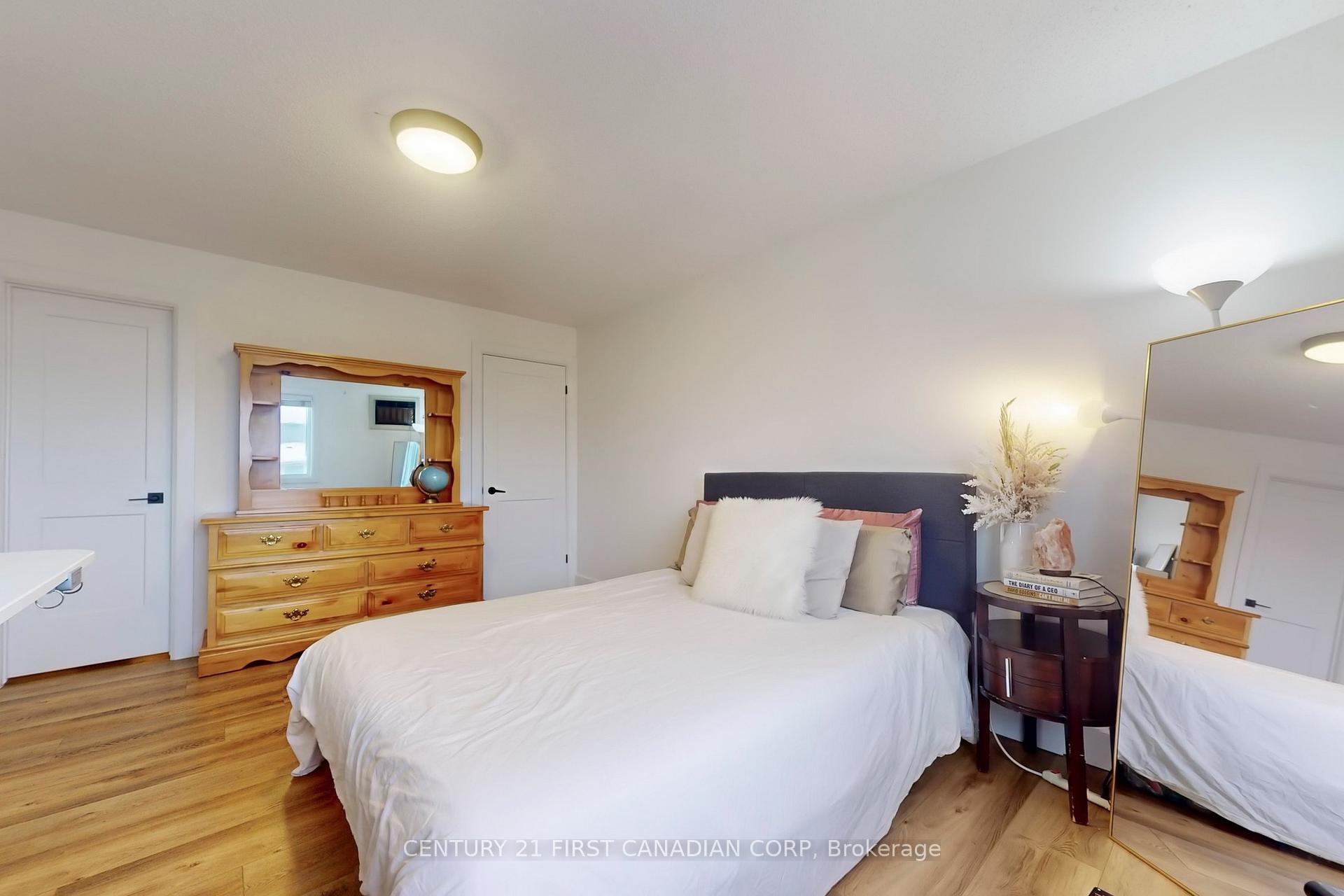 Photo 20 of Unit 319, 735 Deveron Crescent, London, South T — HOMEH