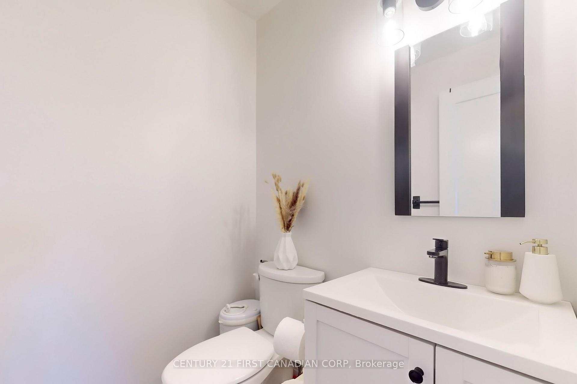 Photo 24 of Unit 319, 735 Deveron Crescent, London, South T — HOMEH