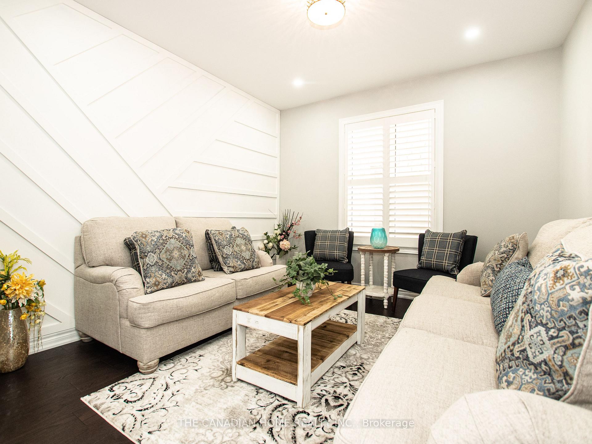 Photo 9 of 23 Chaumont Drive, Hamilton, Stoney Creek Mountain — HOMEH