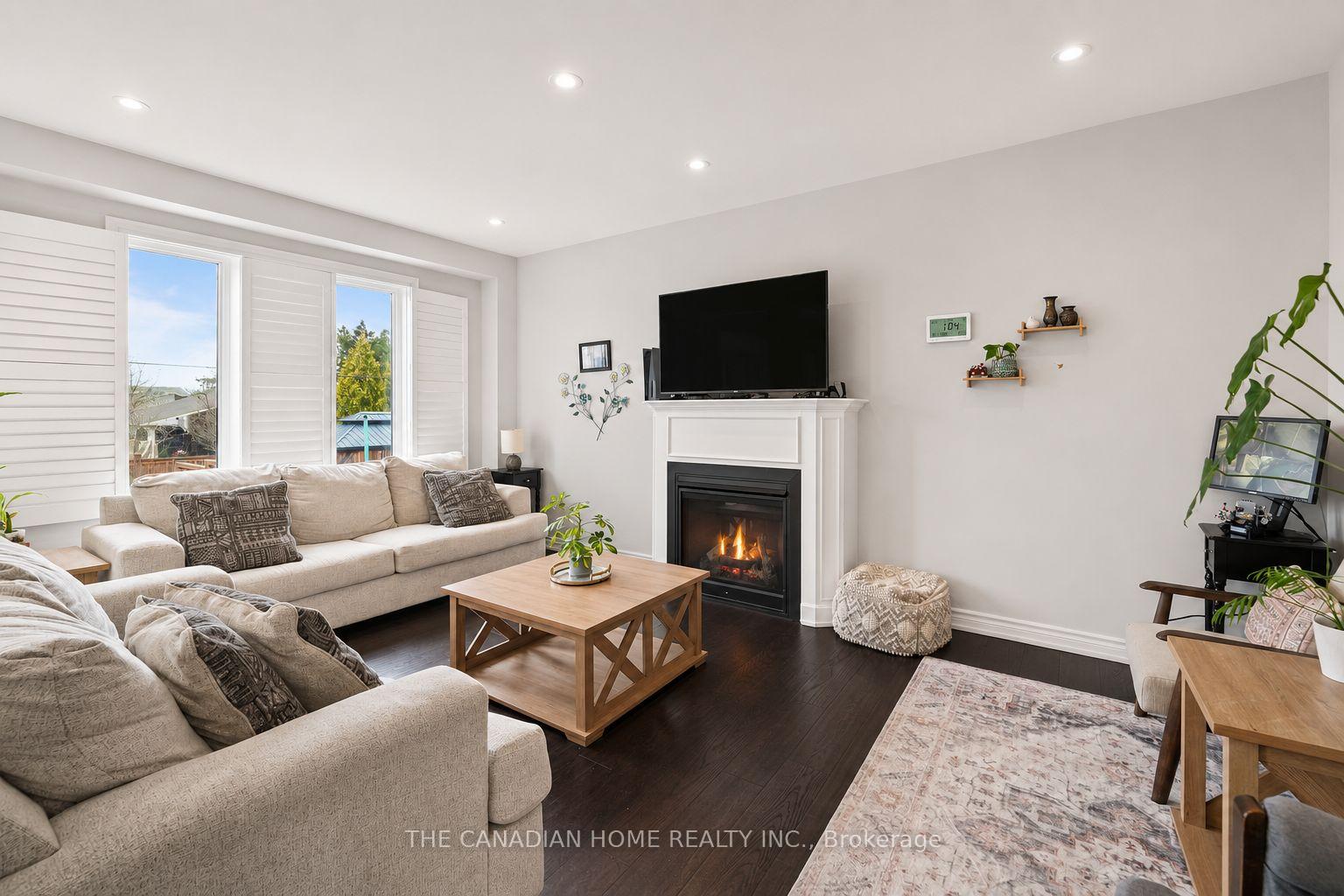 Photo 17 of 23 Chaumont Drive, Hamilton, Stoney Creek Mountain — HOMEH