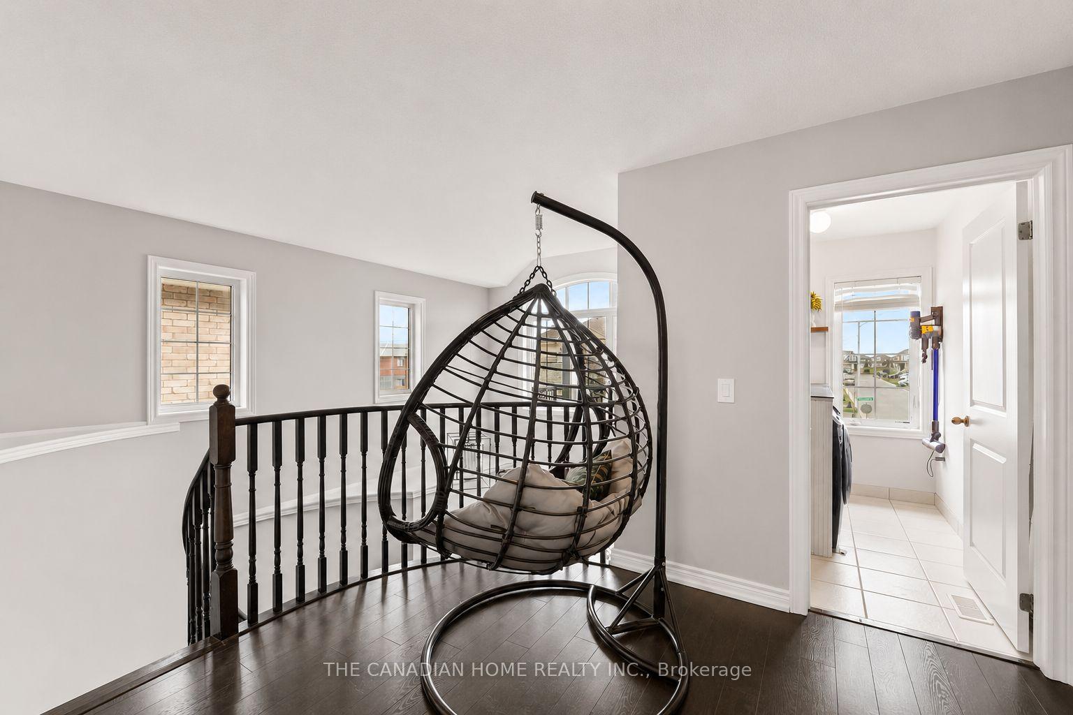 Photo 20 of 23 Chaumont Drive, Hamilton, Stoney Creek Mountain — HOMEH