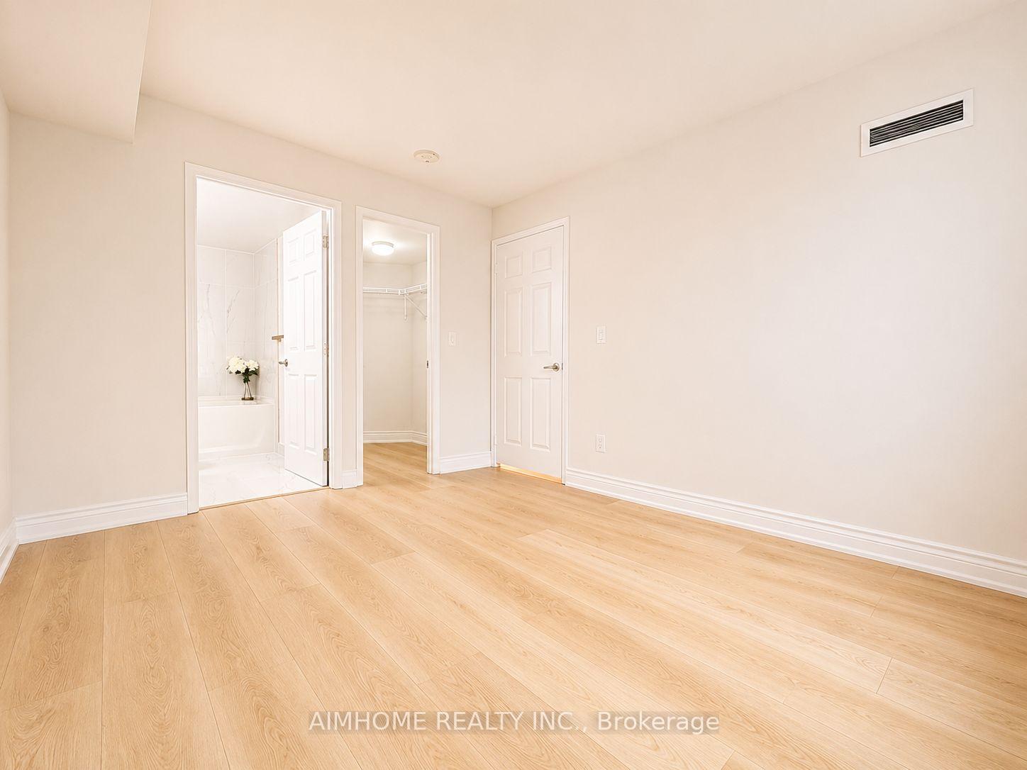 Photo 14 of Unit 804, 75 King William Crescent, Richmond Hill, Langstaff — HOMEH