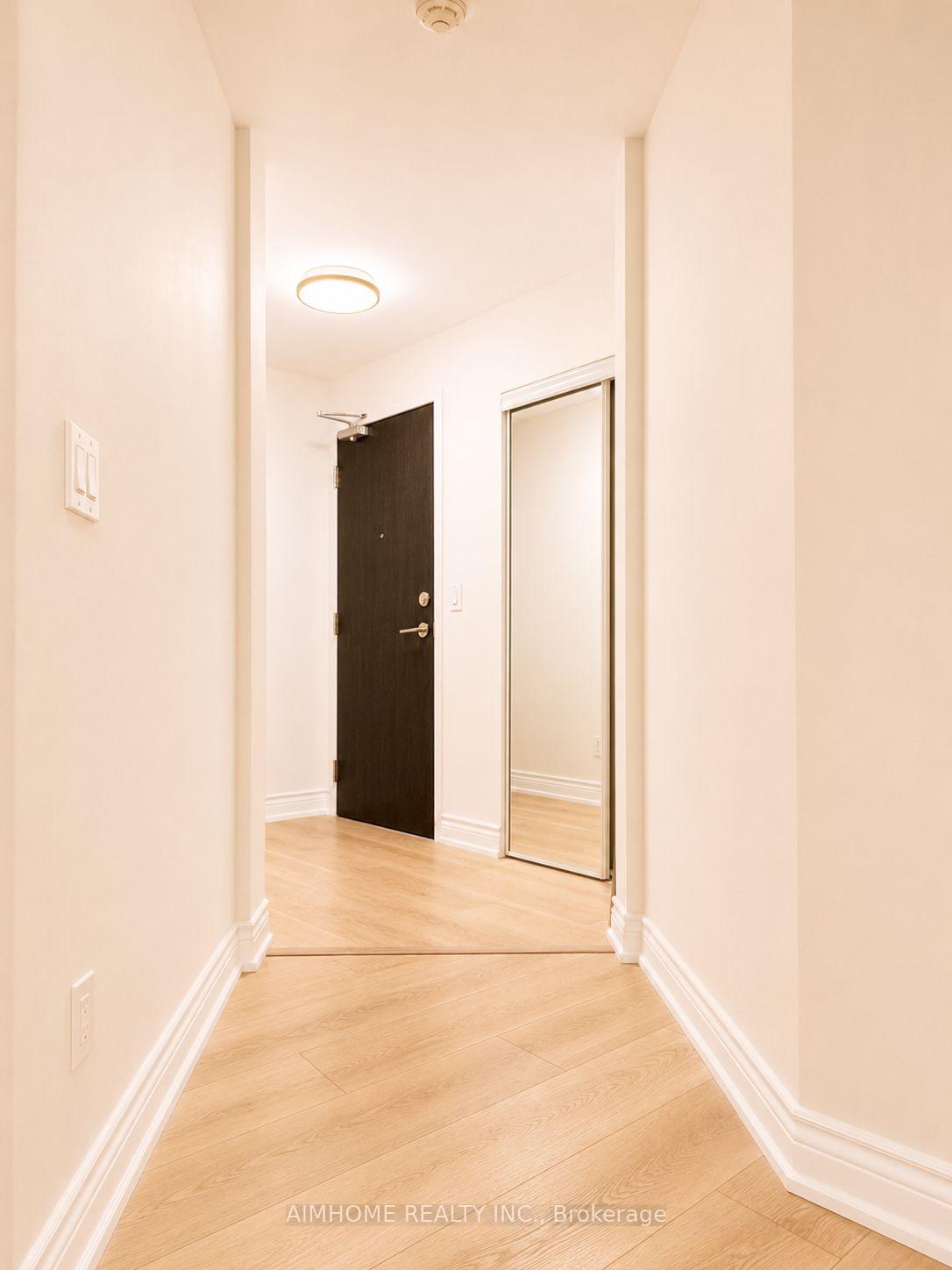 Photo 21 of Unit 804, 75 King William Crescent, Richmond Hill, Langstaff — HOMEH