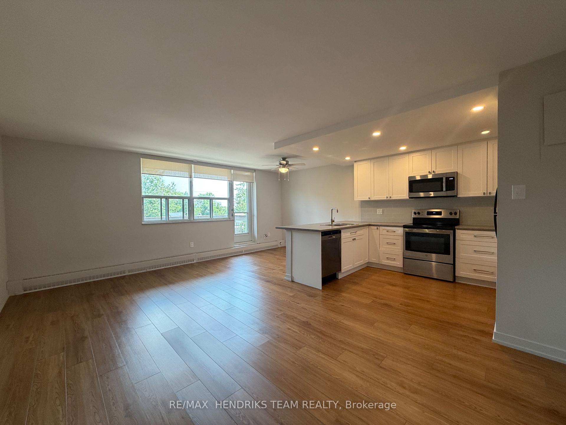 Photo 5 of Unit 314, 158 Fitch Street, Welland, Prince Charles — HOMEH