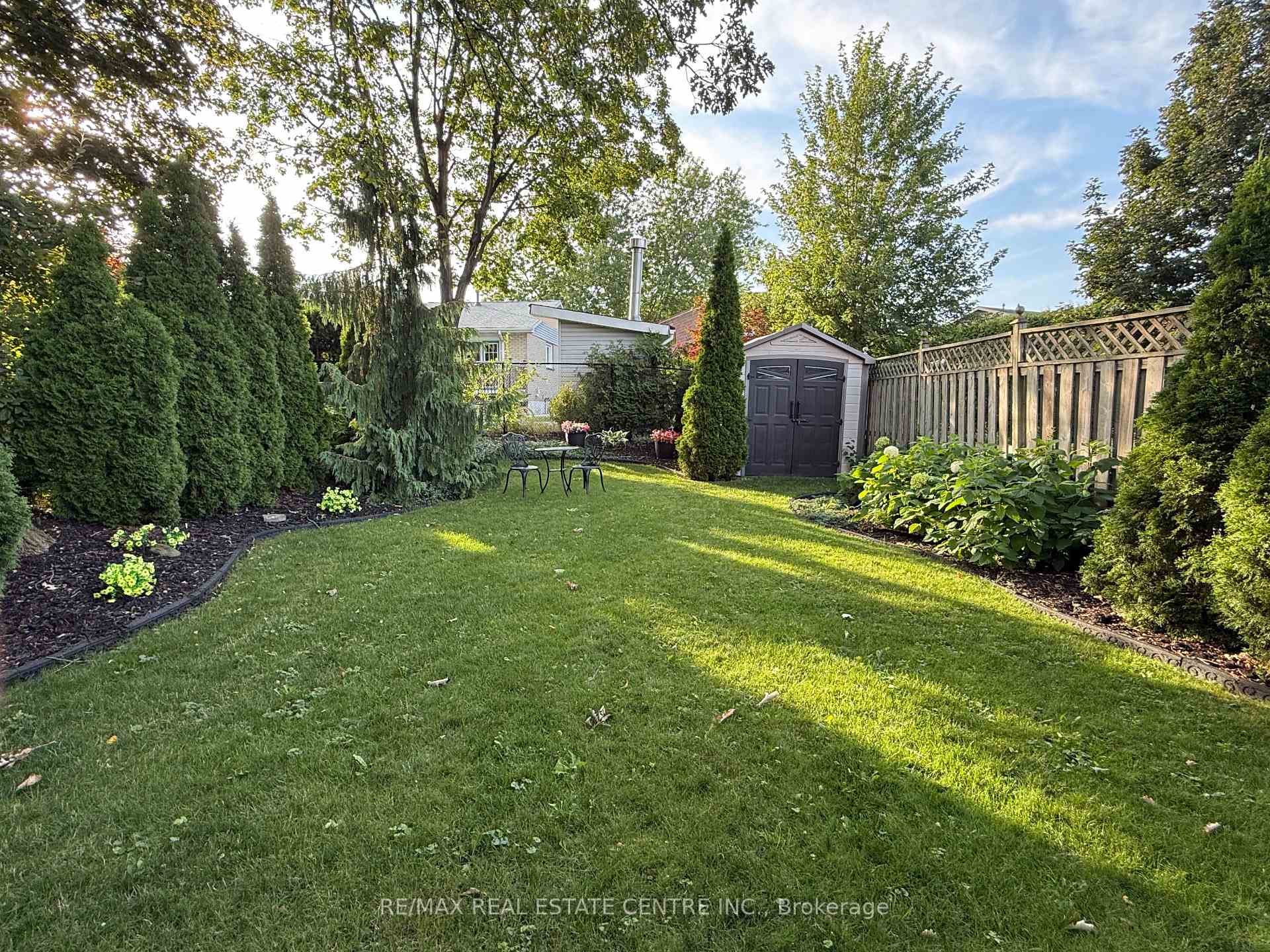 Photo 4 of 2311 Council Ring Road, Mississauga, Erin Mills — HOMEH