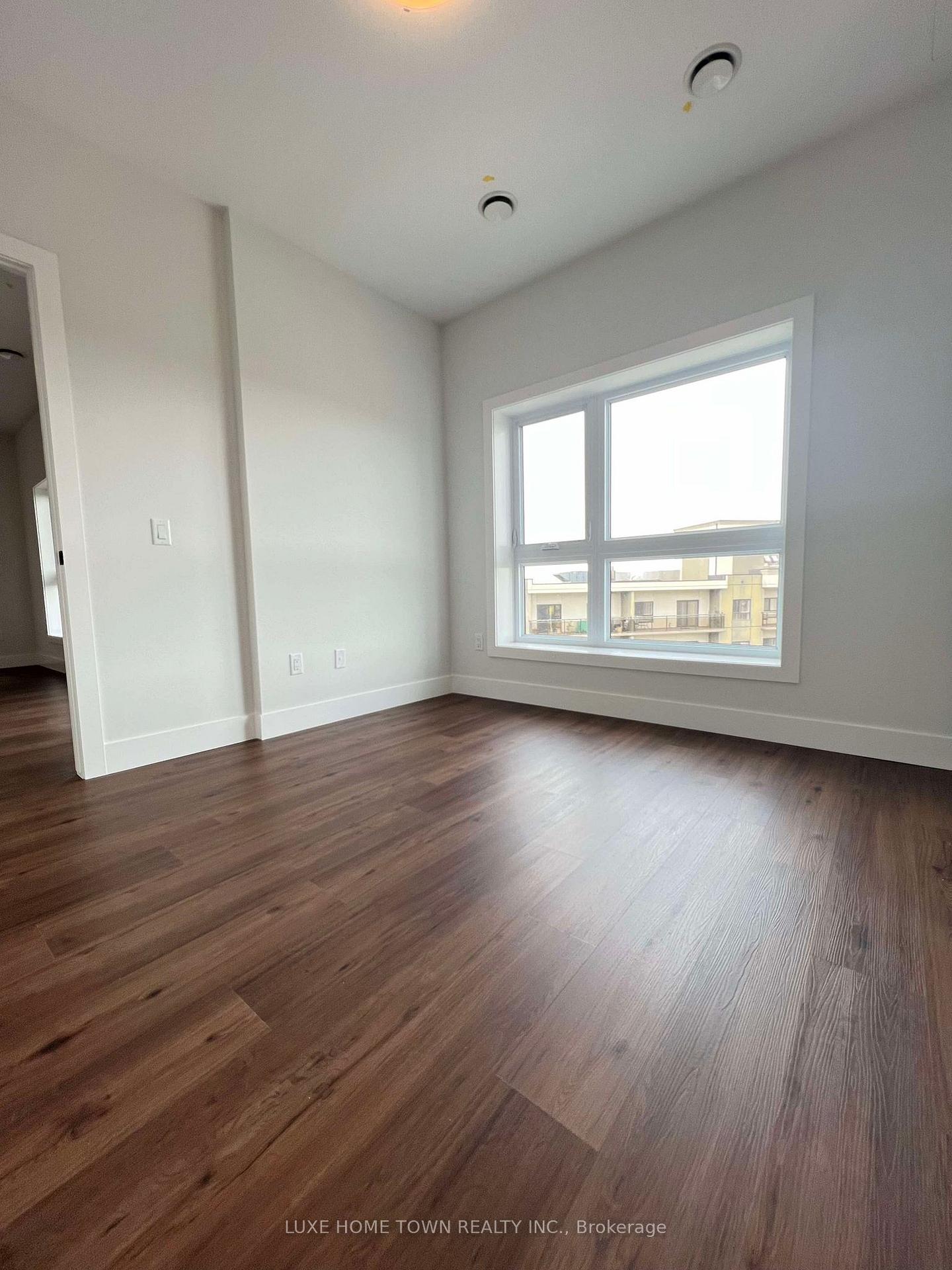 Photo 2 of Unit 606, 1000 Lackner Place, Kitchener, Grand River North — HOMEH