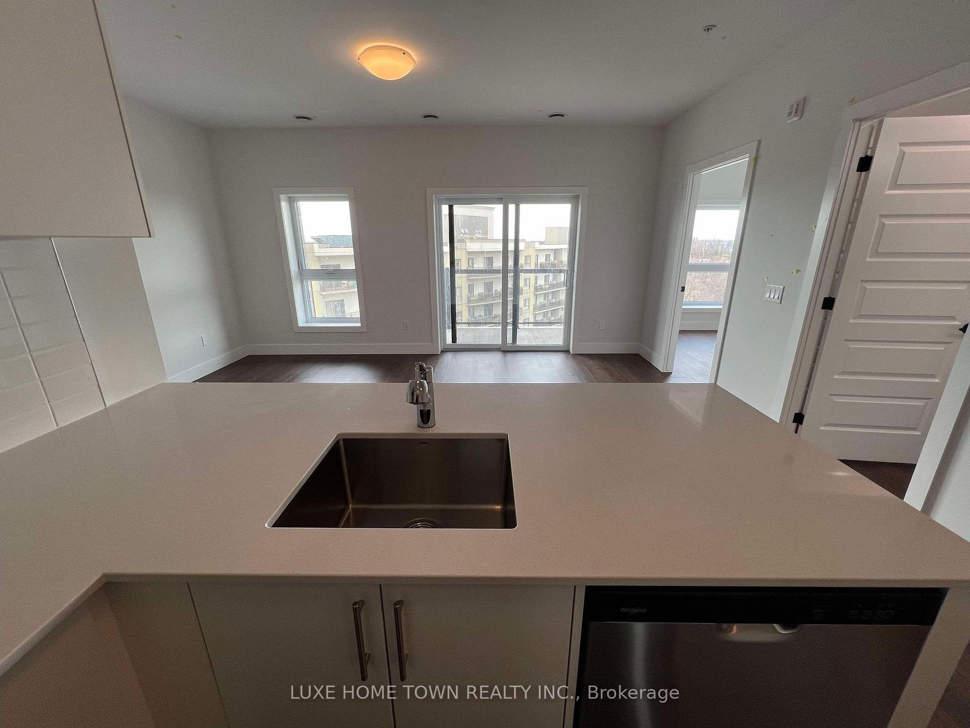 Photo 6 of Unit 606, 1000 Lackner Place, Kitchener, Grand River North — HOMEH