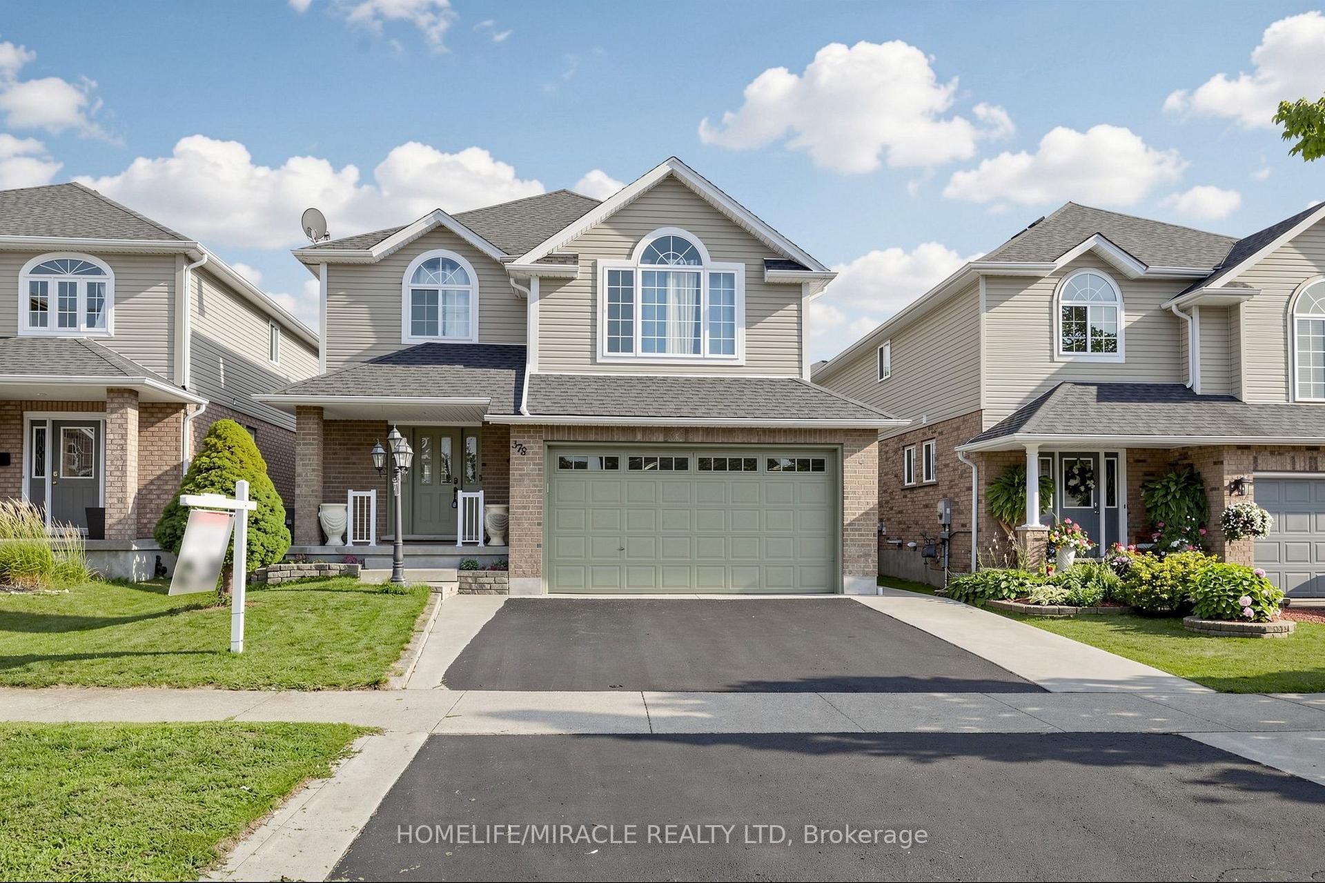 Photo 1 of 378 Mountain Laurel Crescent, Kitchener, Larentian West — HOMEH