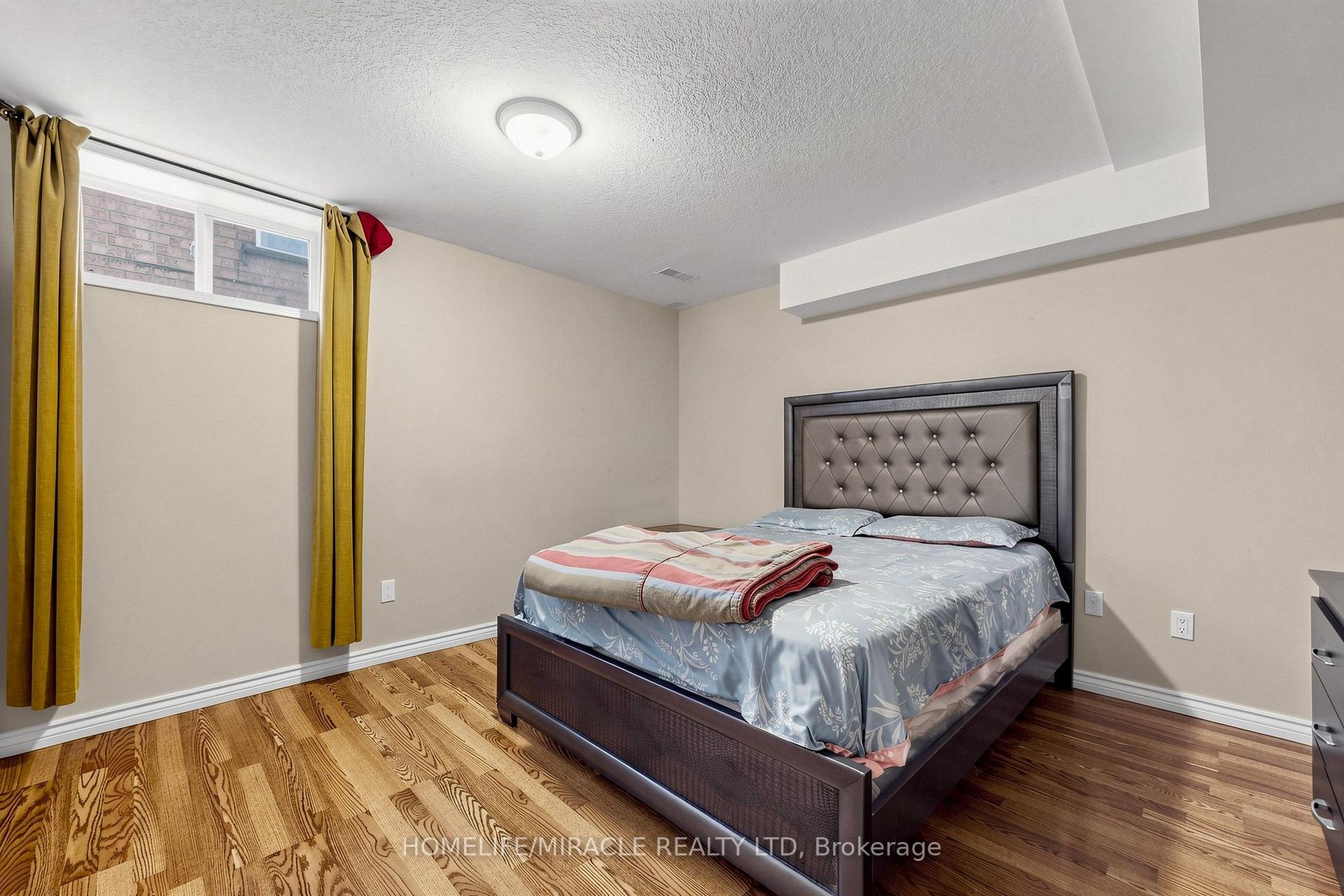 Photo 40 of 378 Mountain Laurel Crescent, Kitchener, Larentian West — HOMEH