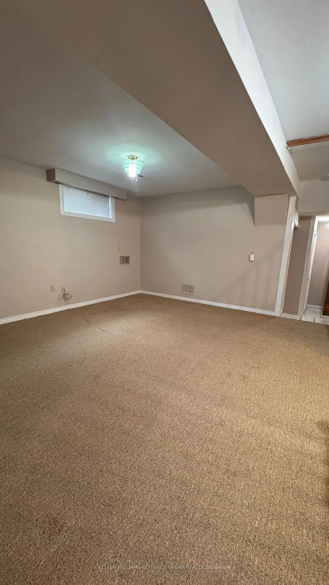 Photo 4 of Unit (Lower), 29 Brian Drive, North York, Pleasant View — HOMEH