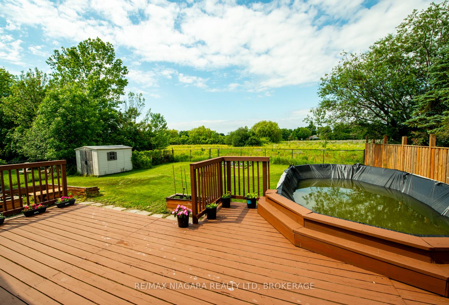 Photo 15 of 47 Elmvale Crescent, Port Colborne, Main Street — HOMEH