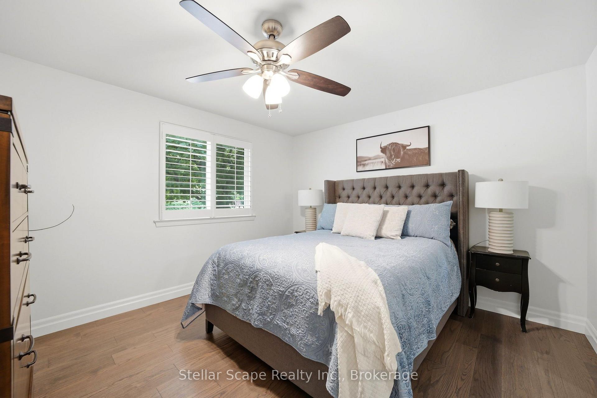 Photo 19 of 1218 Oxlow Drive, Oakville, College Park — HOMEH