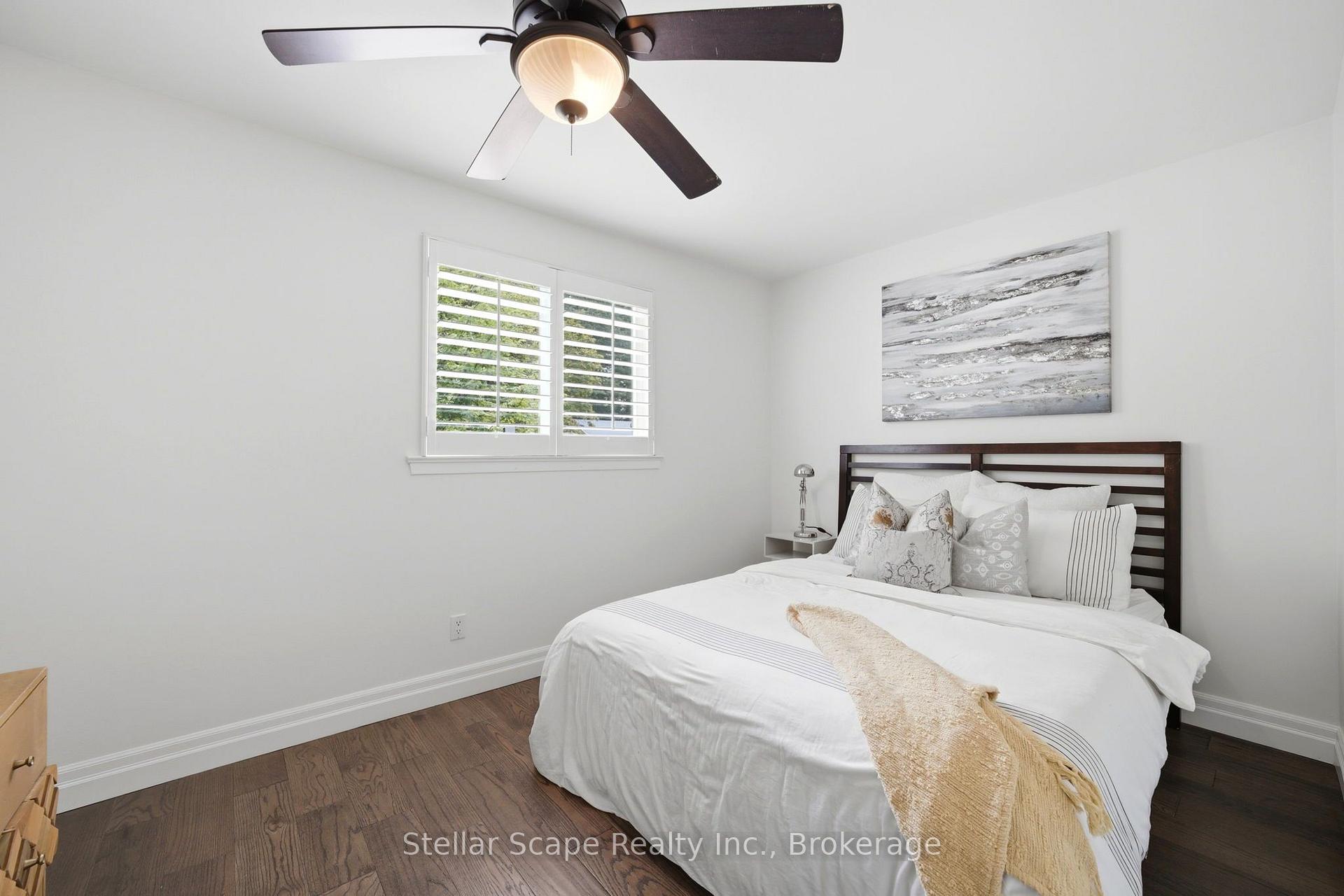 Photo 23 of 1218 Oxlow Drive, Oakville, College Park — HOMEH