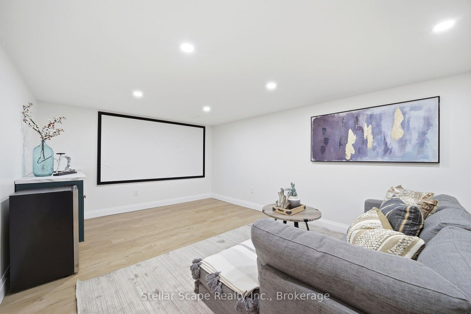 Photo 28 of 1218 Oxlow Drive, Oakville, College Park — HOMEH