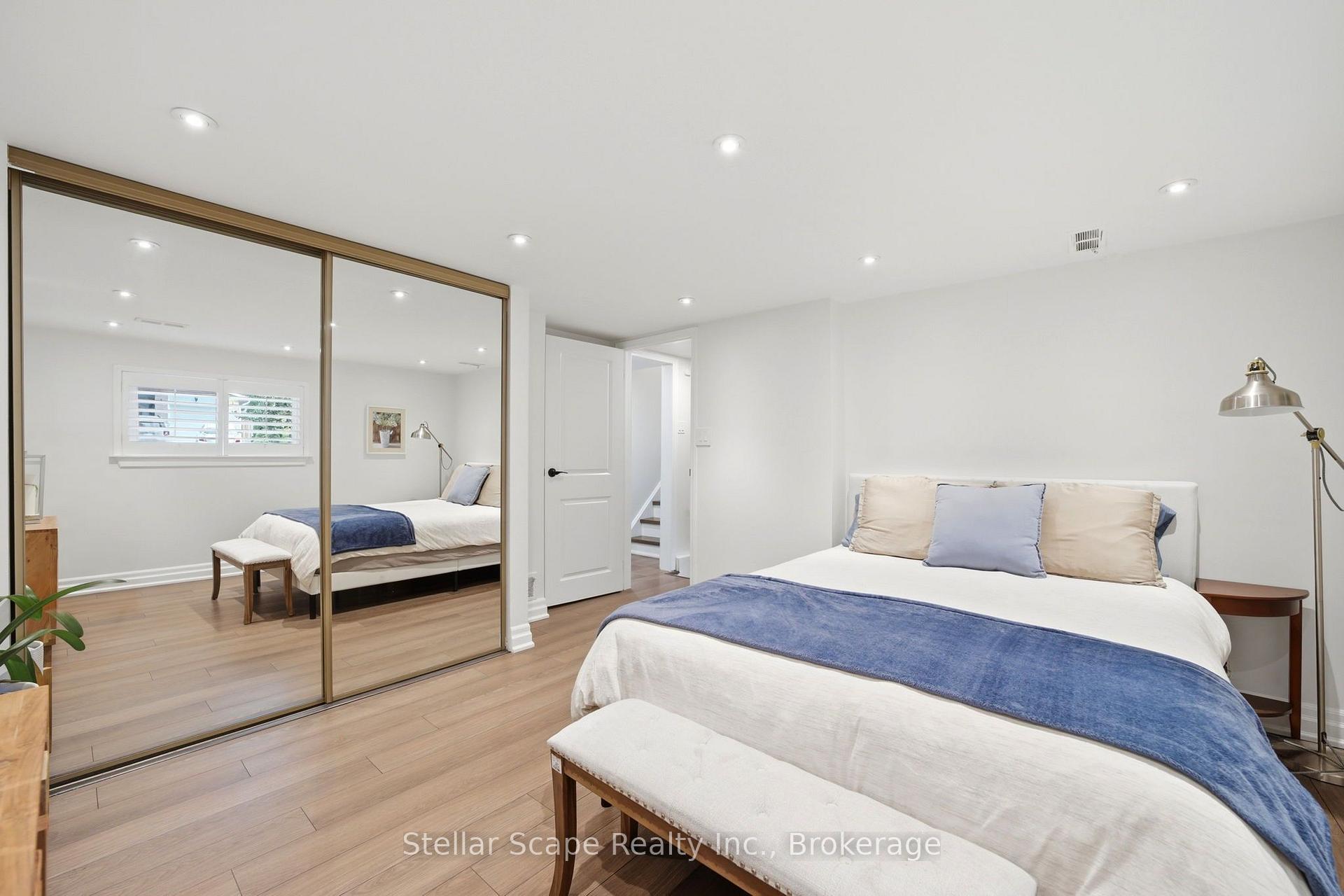 Photo 35 of 1218 Oxlow Drive, Oakville, College Park — HOMEH