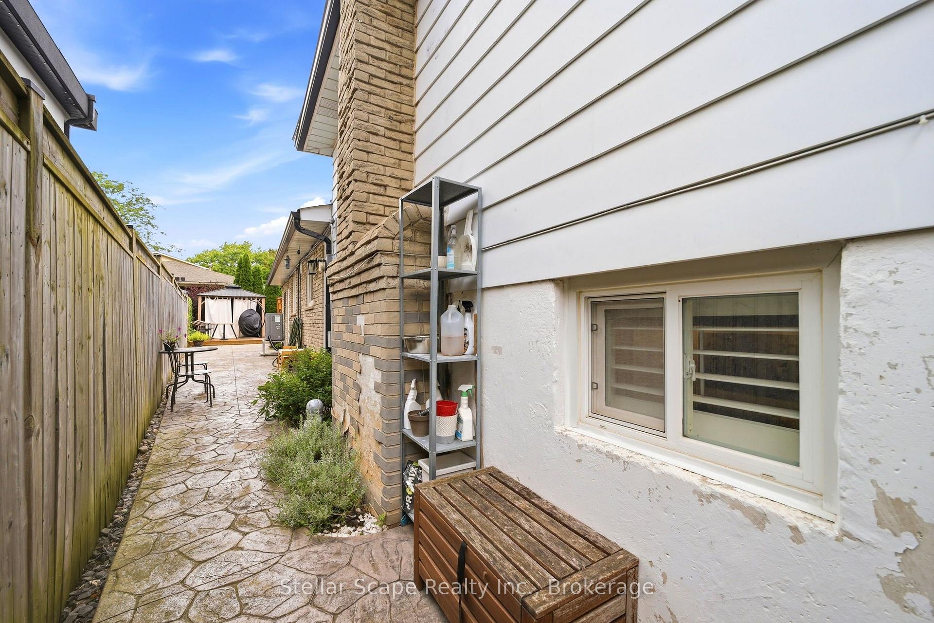 Photo 38 of 1218 Oxlow Drive, Oakville, College Park — HOMEH