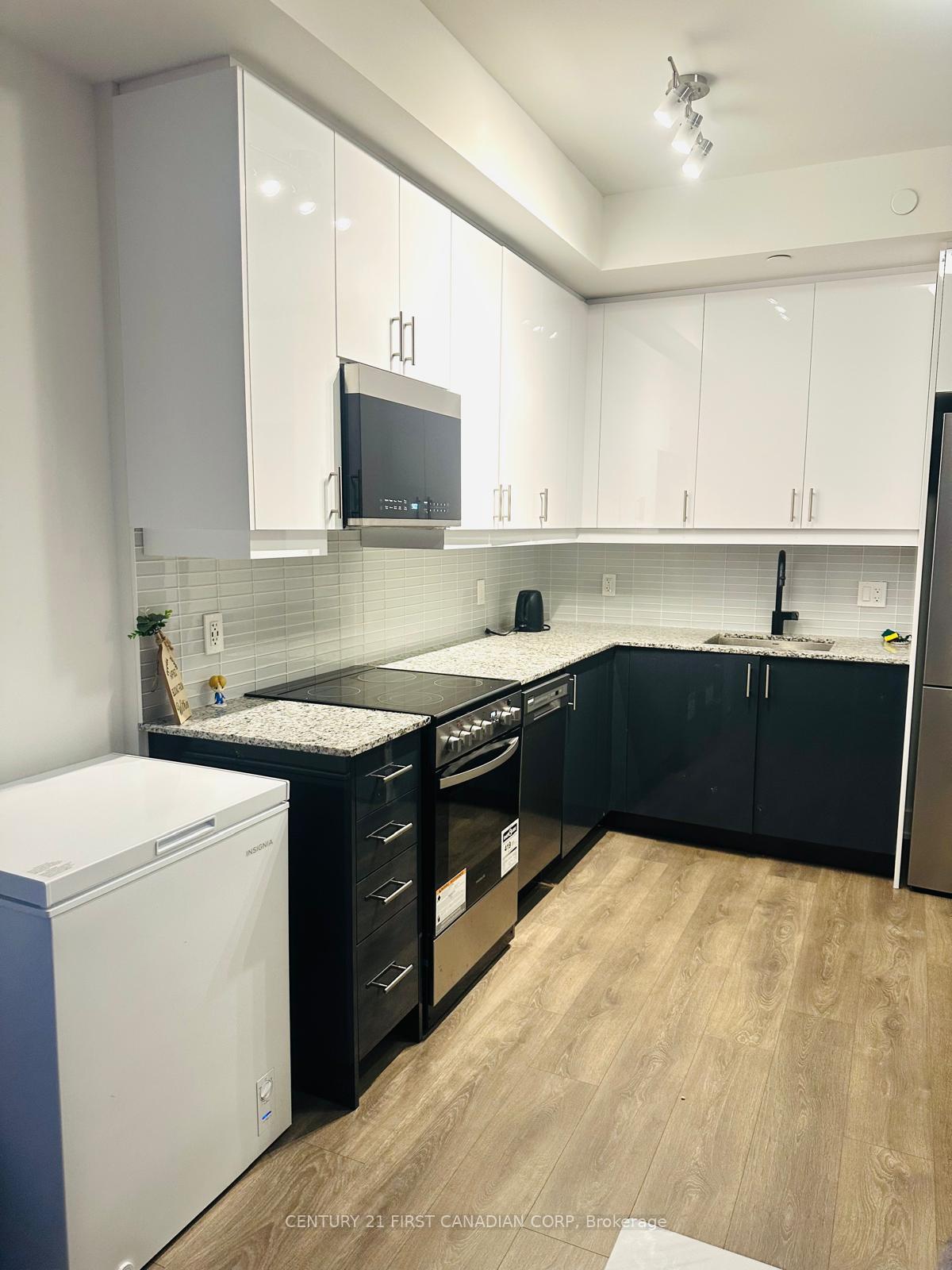 Photo 5 of Unit 624, 2343 Khalsa Gate E, Oakville, Westmount — HOMEH