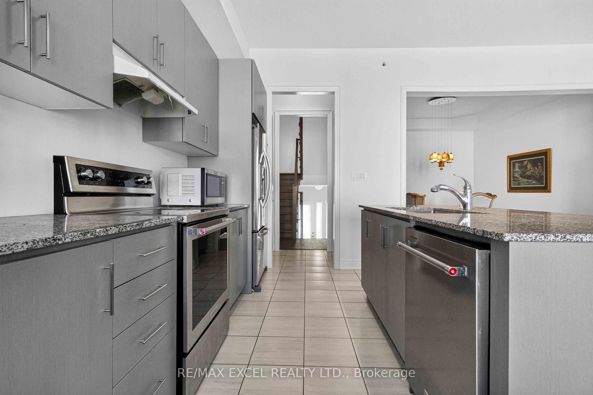 Photo 11 of 9540 Weston Road, Vaughan, Vellore Village — HOMEH