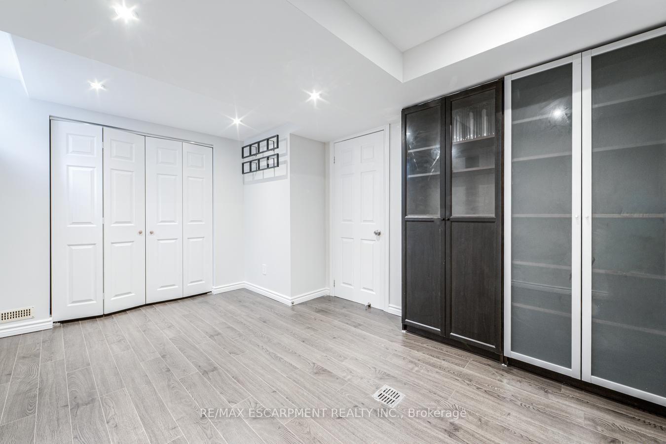 Photo 27 of 2790 Huntingdon Trail, Oakville, Clearview — HOMEH