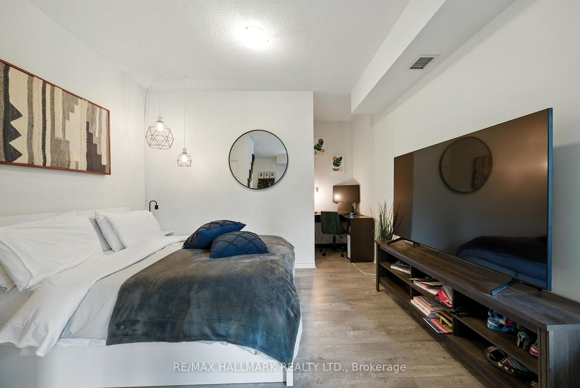 Photo 19 of Unit 301, 25 Lower Simcoe Street, Toronto, Waterfront Communities — HOMEH
