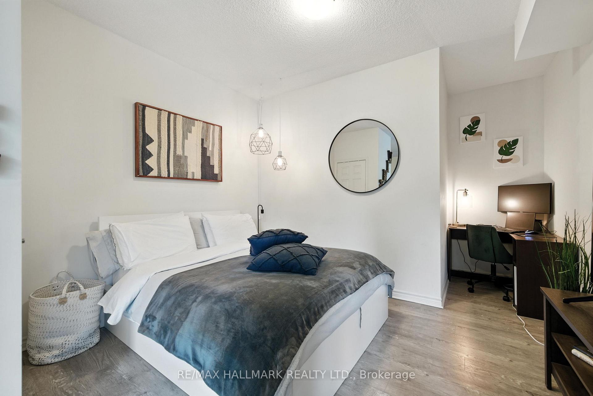 Photo 20 of Unit 301, 25 Lower Simcoe Street, Toronto, Waterfront Communities — HOMEH