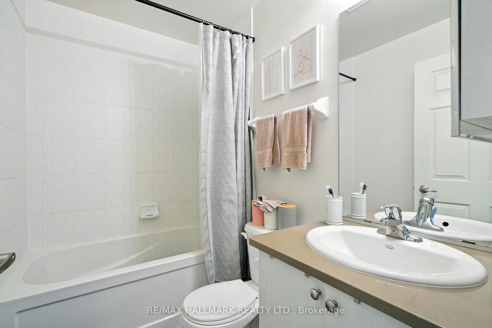 Photo 23 of Unit 301, 25 Lower Simcoe Street, Toronto, Waterfront Communities — HOMEH