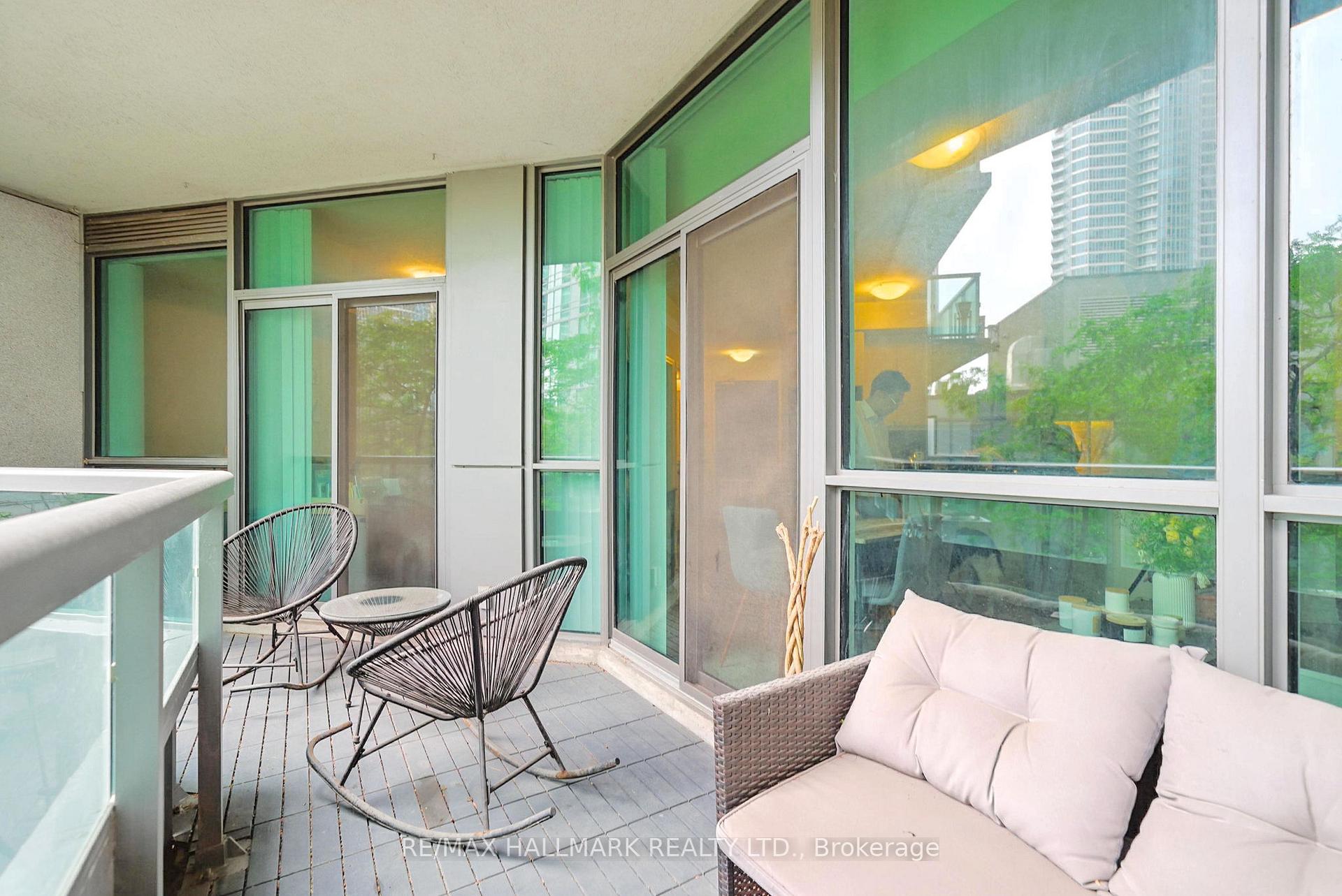 Photo 25 of Unit 301, 25 Lower Simcoe Street, Toronto, Waterfront Communities — HOMEH